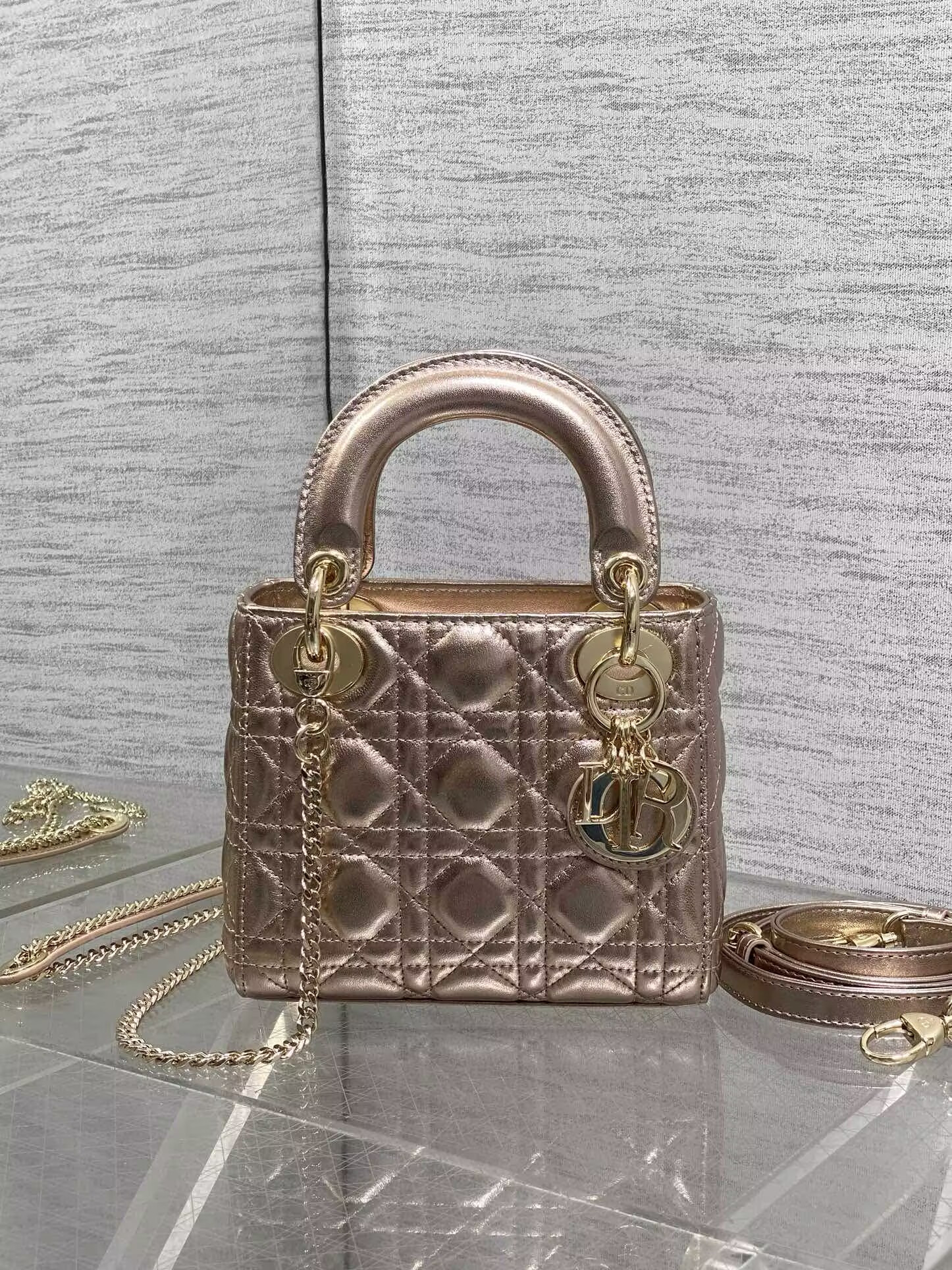 mini lady D*or bag cannage calfskin 17 x 15 x 7 cm
