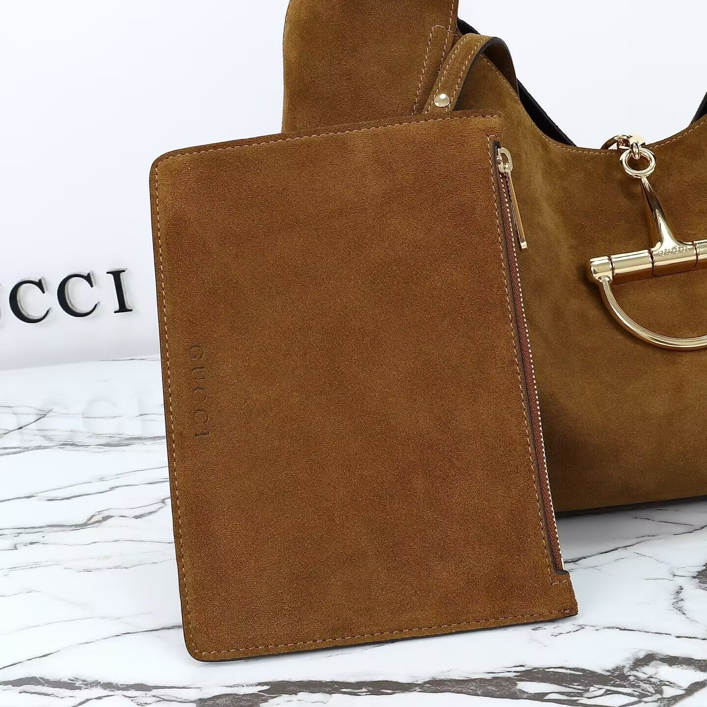 G*u*i softbit maxi shoulder bag 46x26x16cm