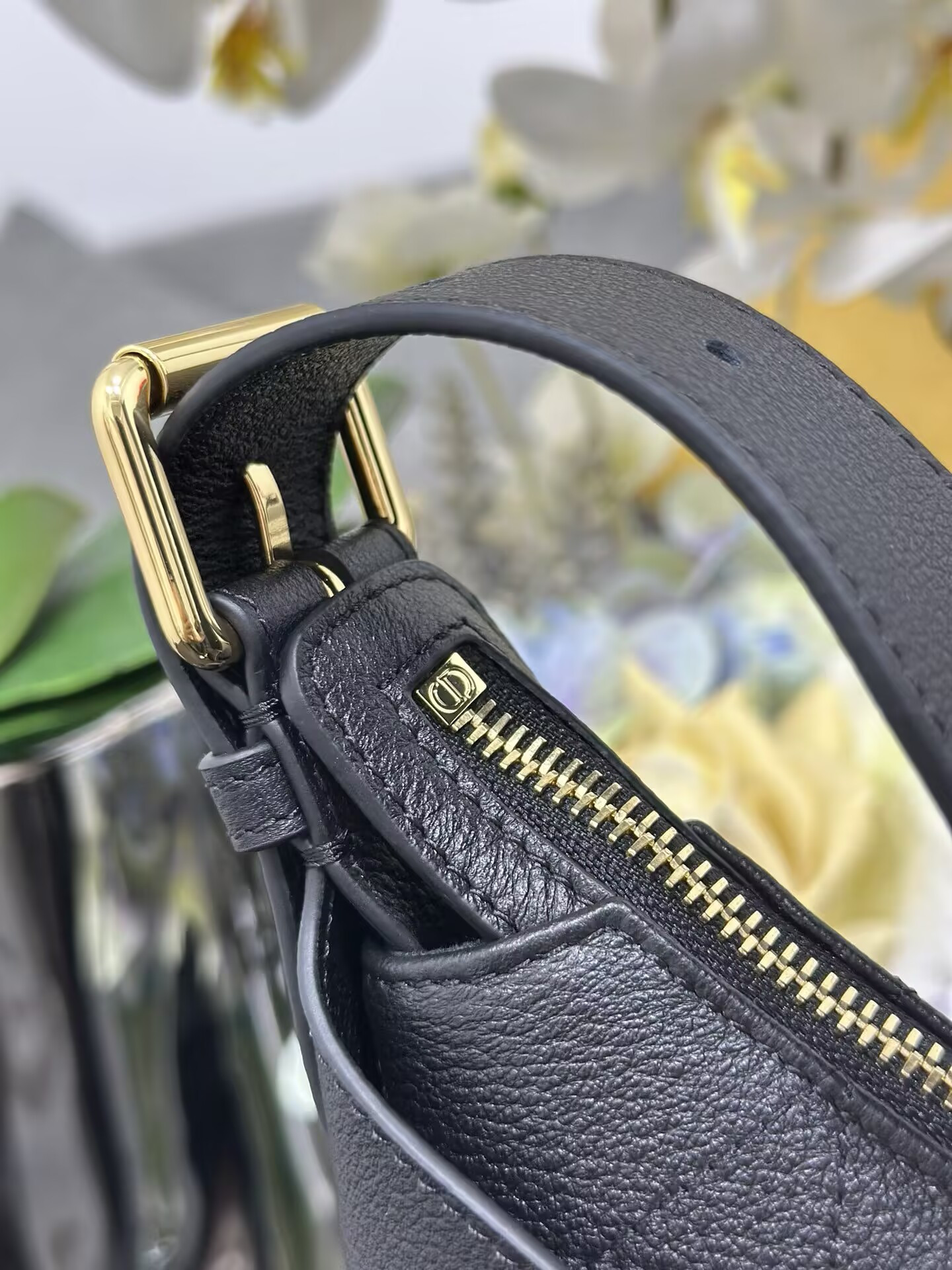 D*or medium D*or voyage bag 28x18x12cm