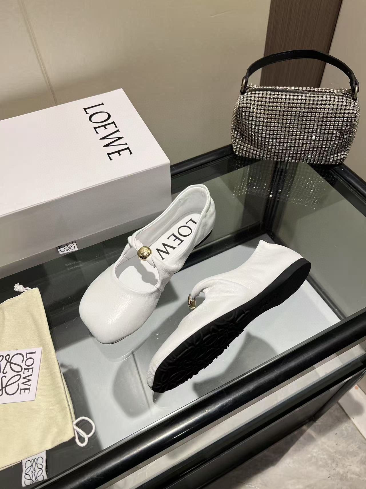 ua L0ew* pebble soft ballerina in nappa lambskin
