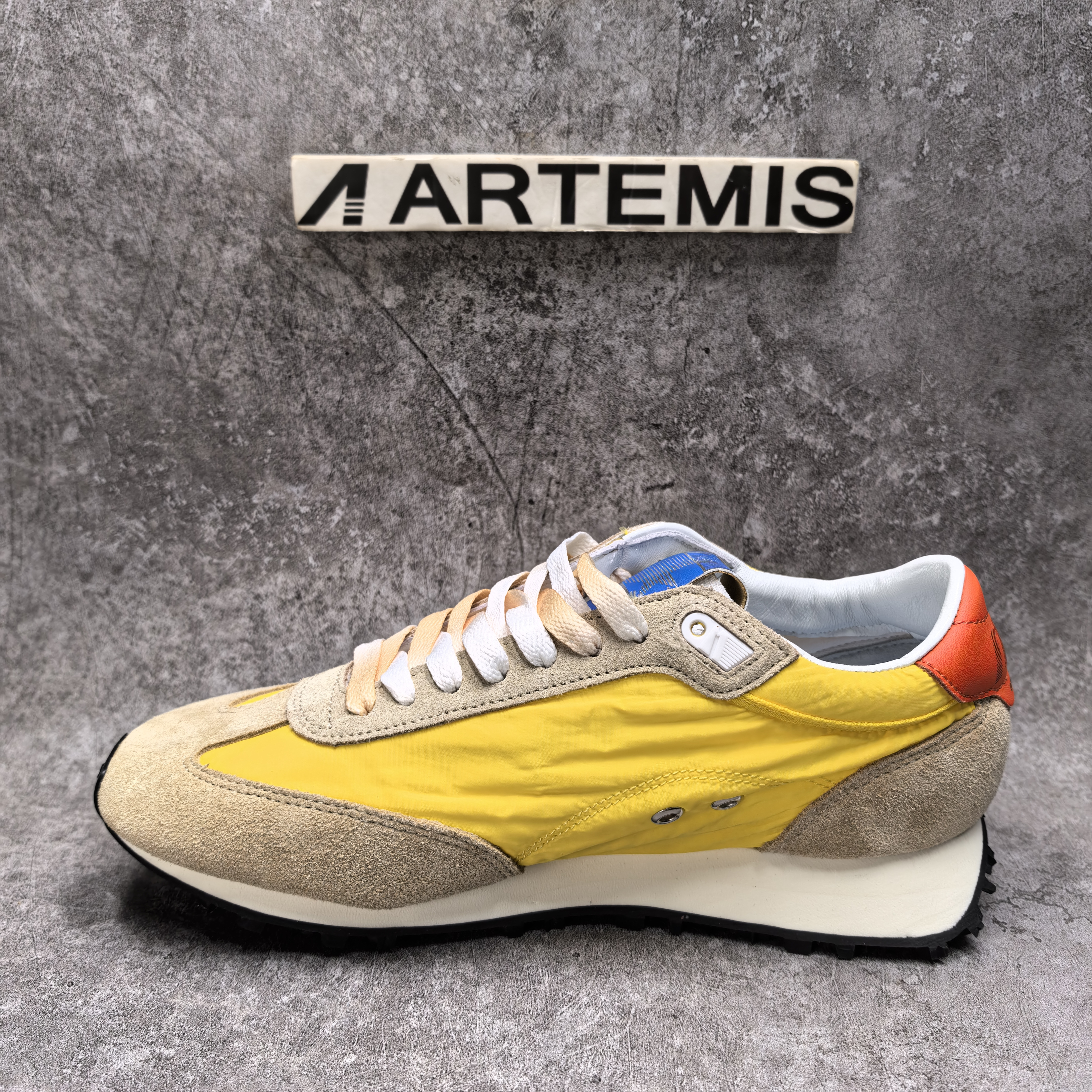 ua g01den G003e sneaker
