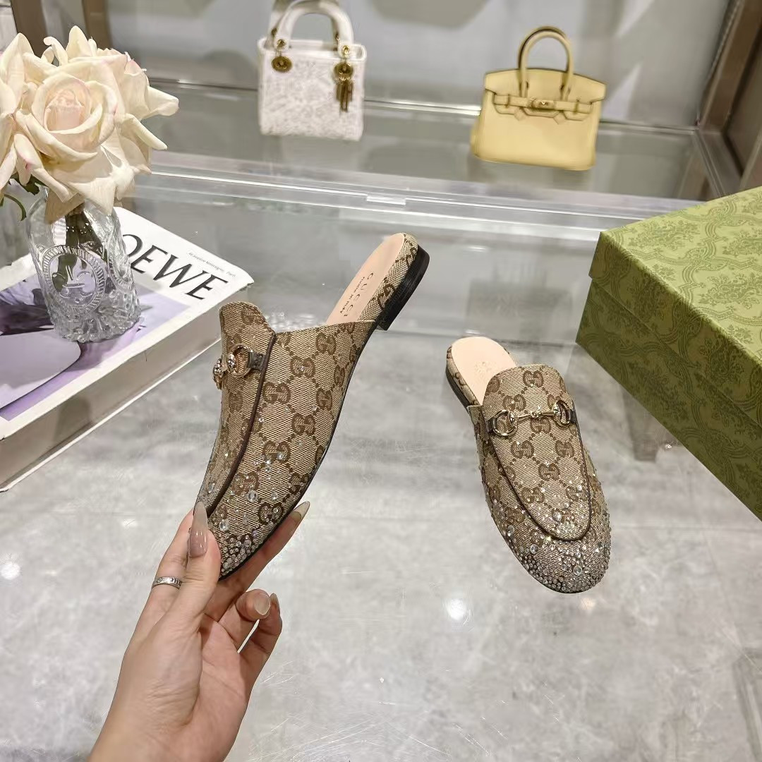 ua G*u*i gg crystal mule