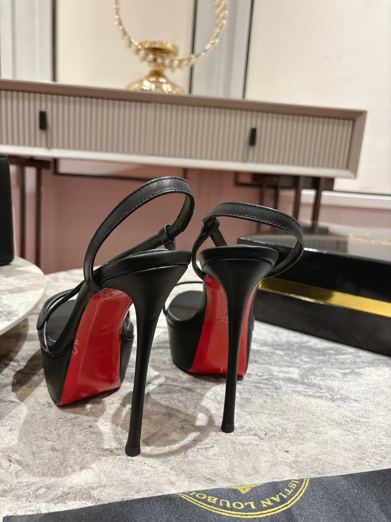 ua Ch**an louboutin rosalie alta rosalie alta sandals 15cm heel