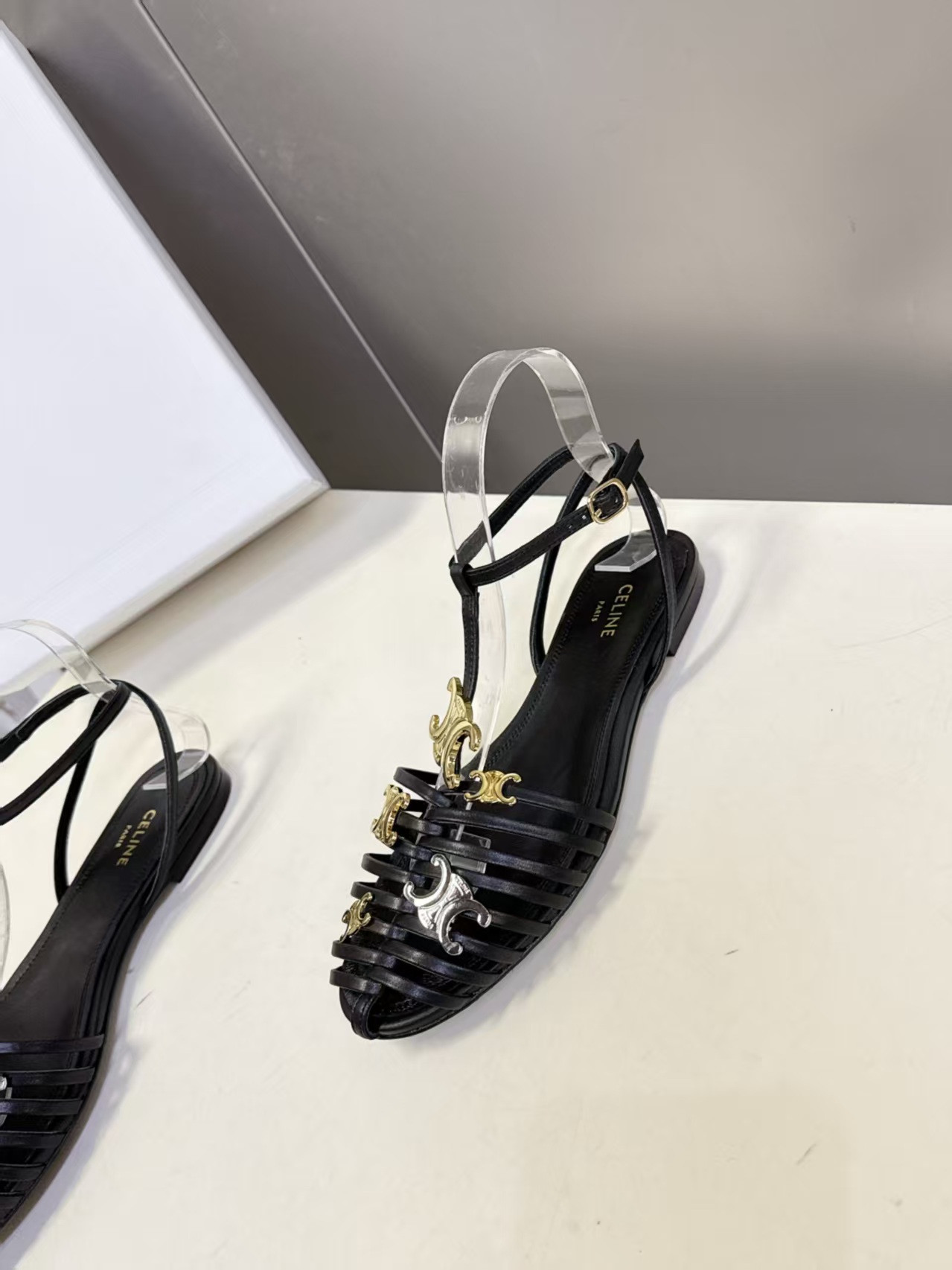 ua Ce**e cage flat sandal