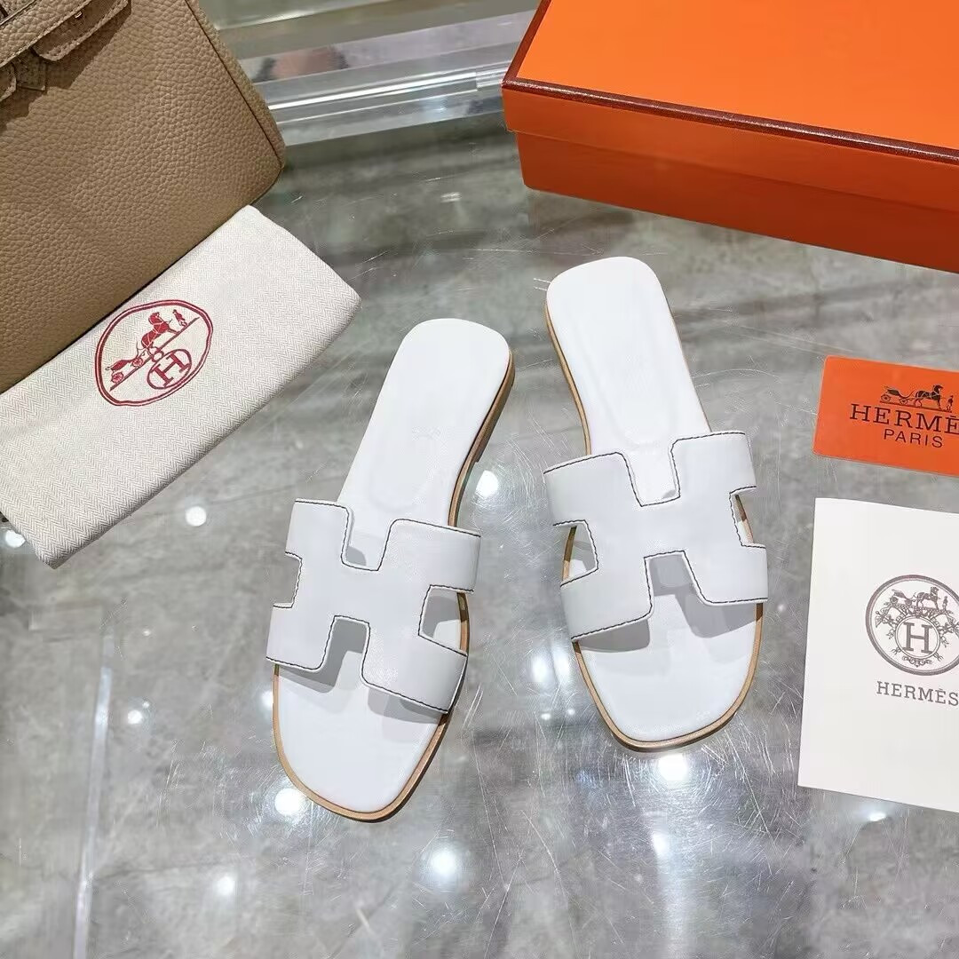 ua H**mes oran sandal