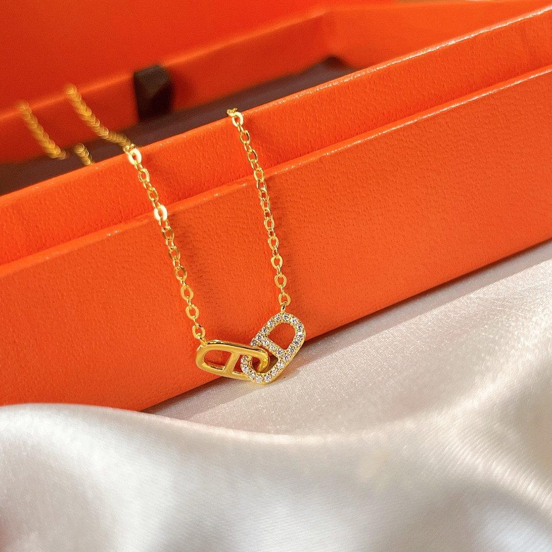 H**mes pig nose double-ring necklace