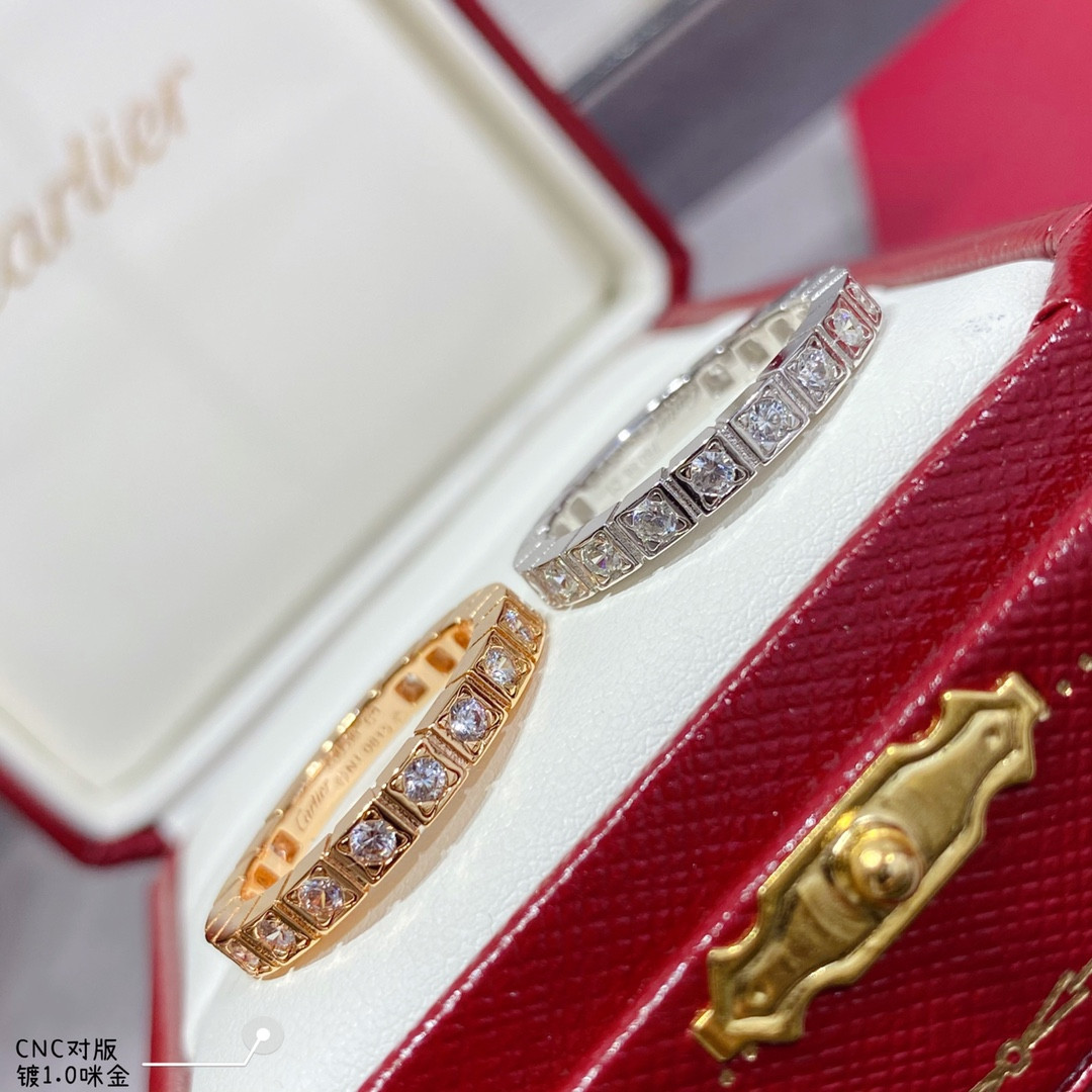 ca*t*er alternating Di*m*nd-set ring