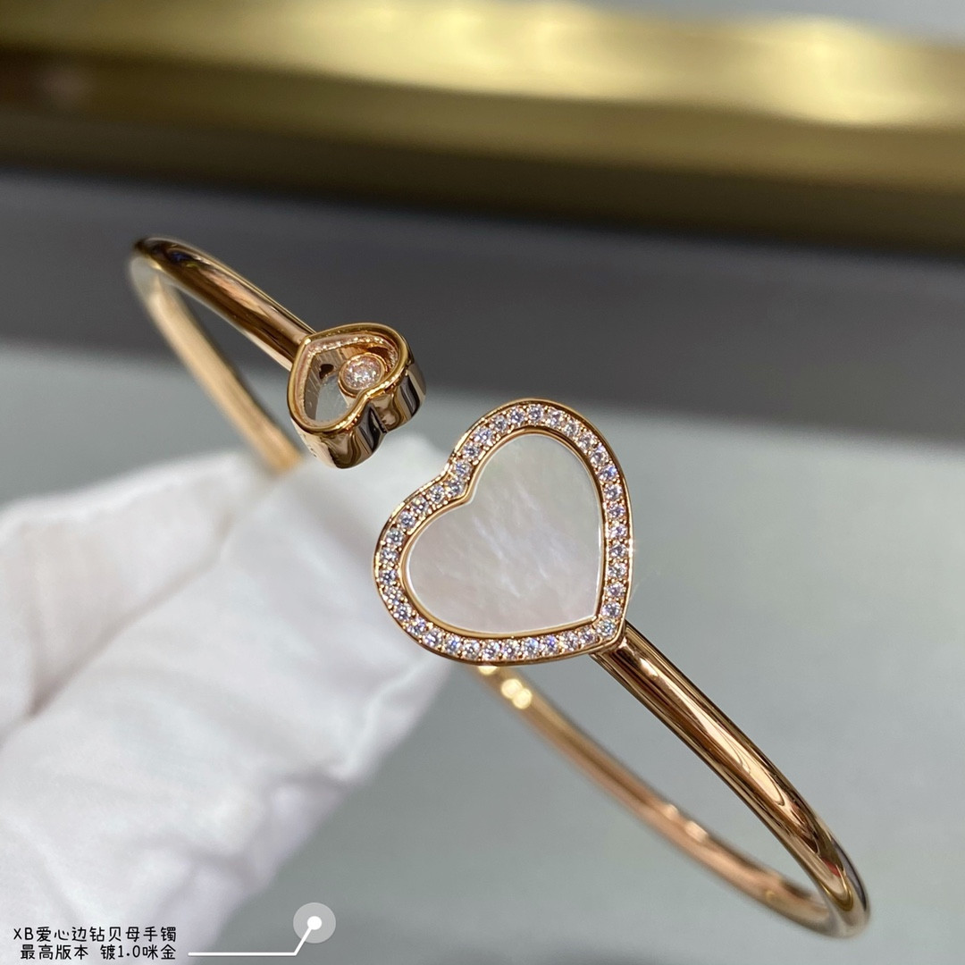 Ch0pard heart-shaped edge di*m*nd mother-of-pearl bracelet
