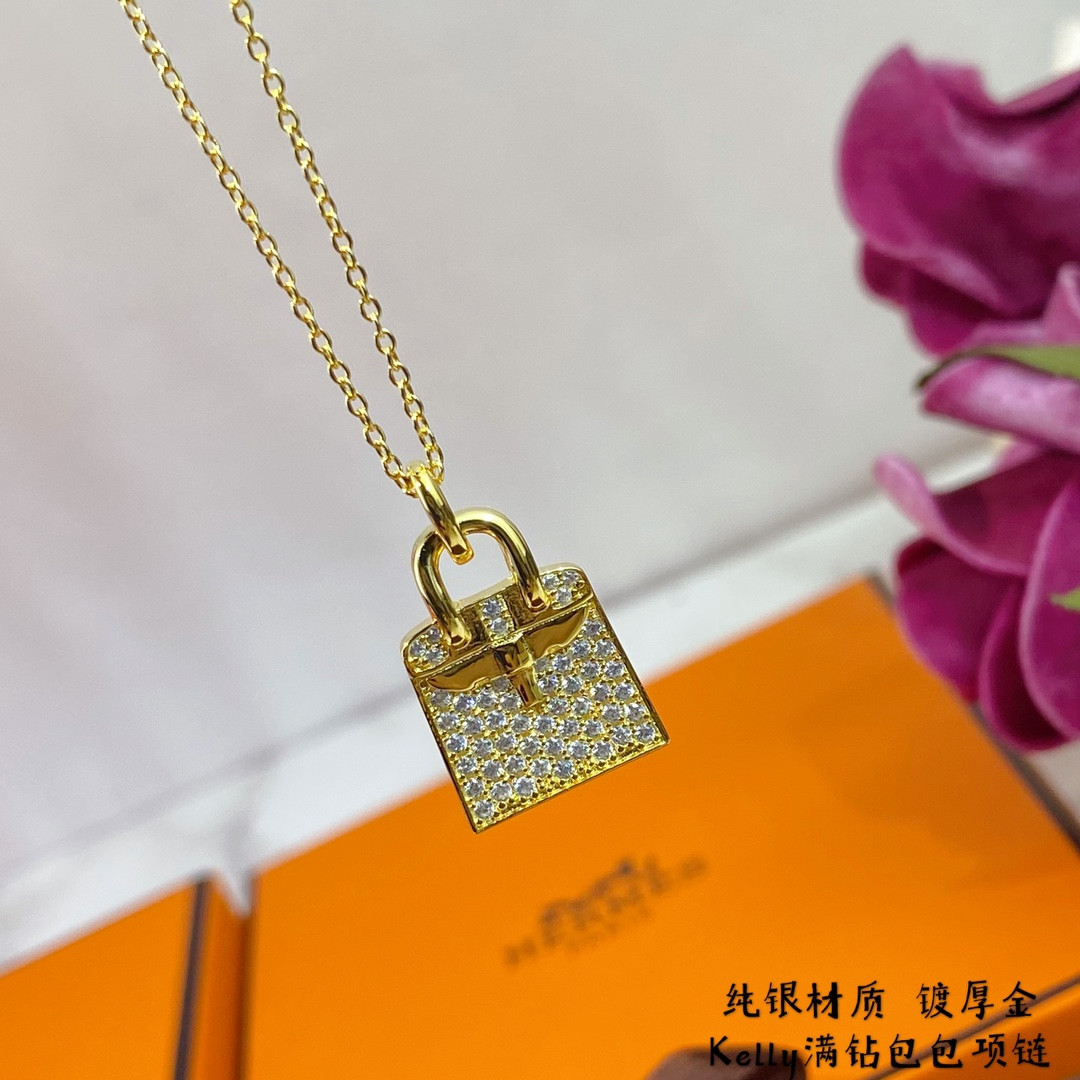 H**mes classic kelly bag necklace