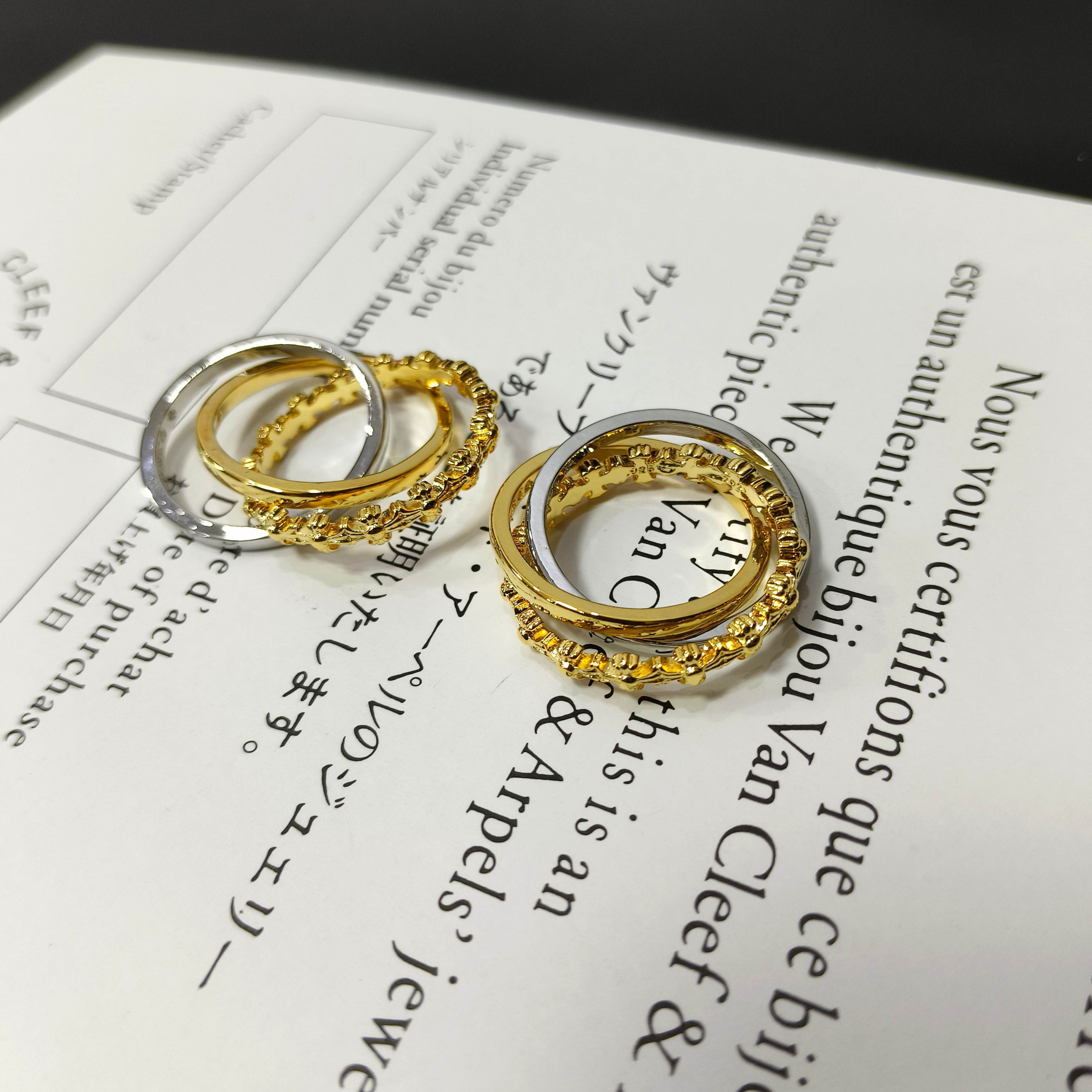 Ch**me He**ts triple ring cross flower ring