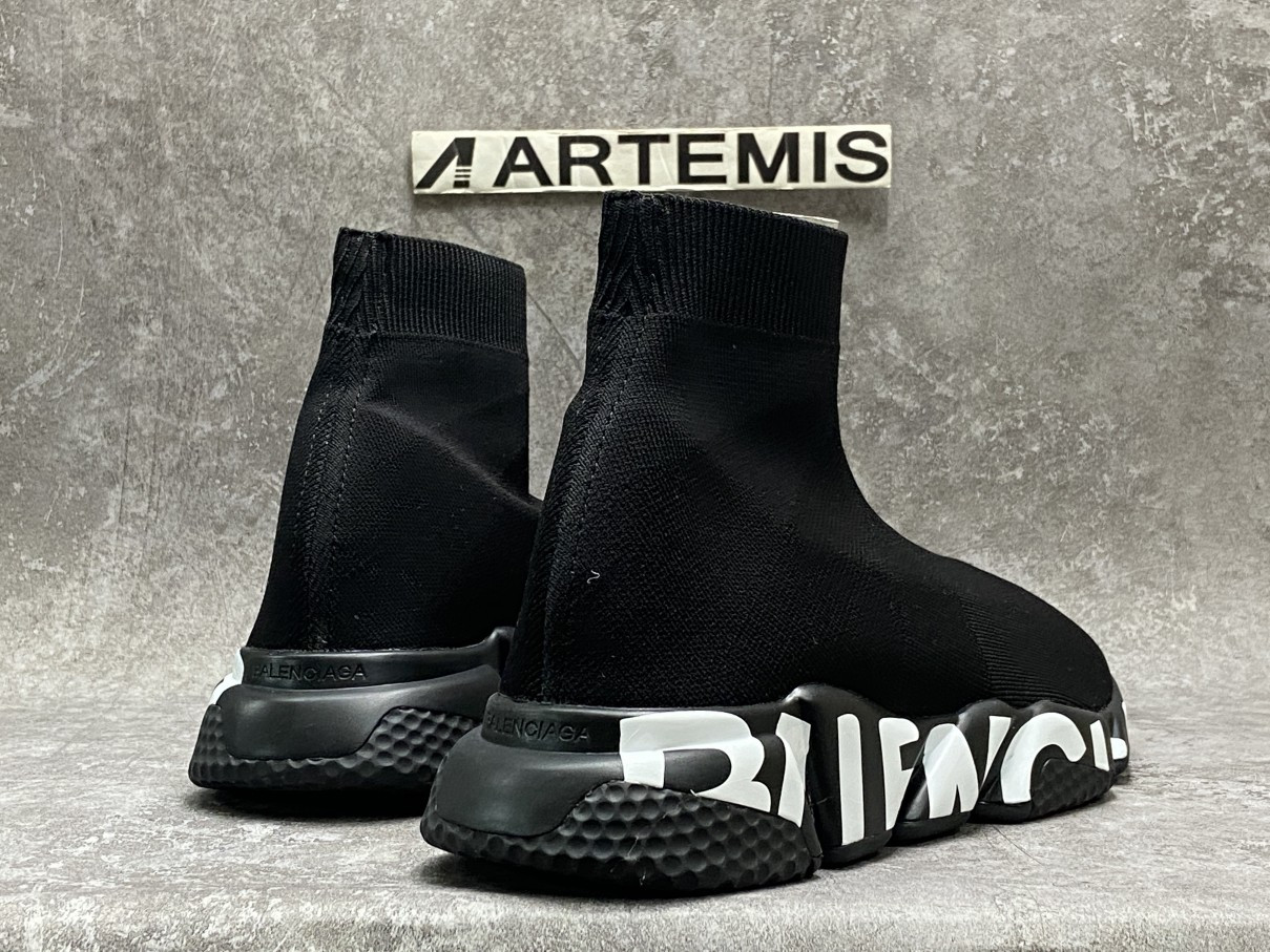 balenciga speed Gr*ffiti trainers black