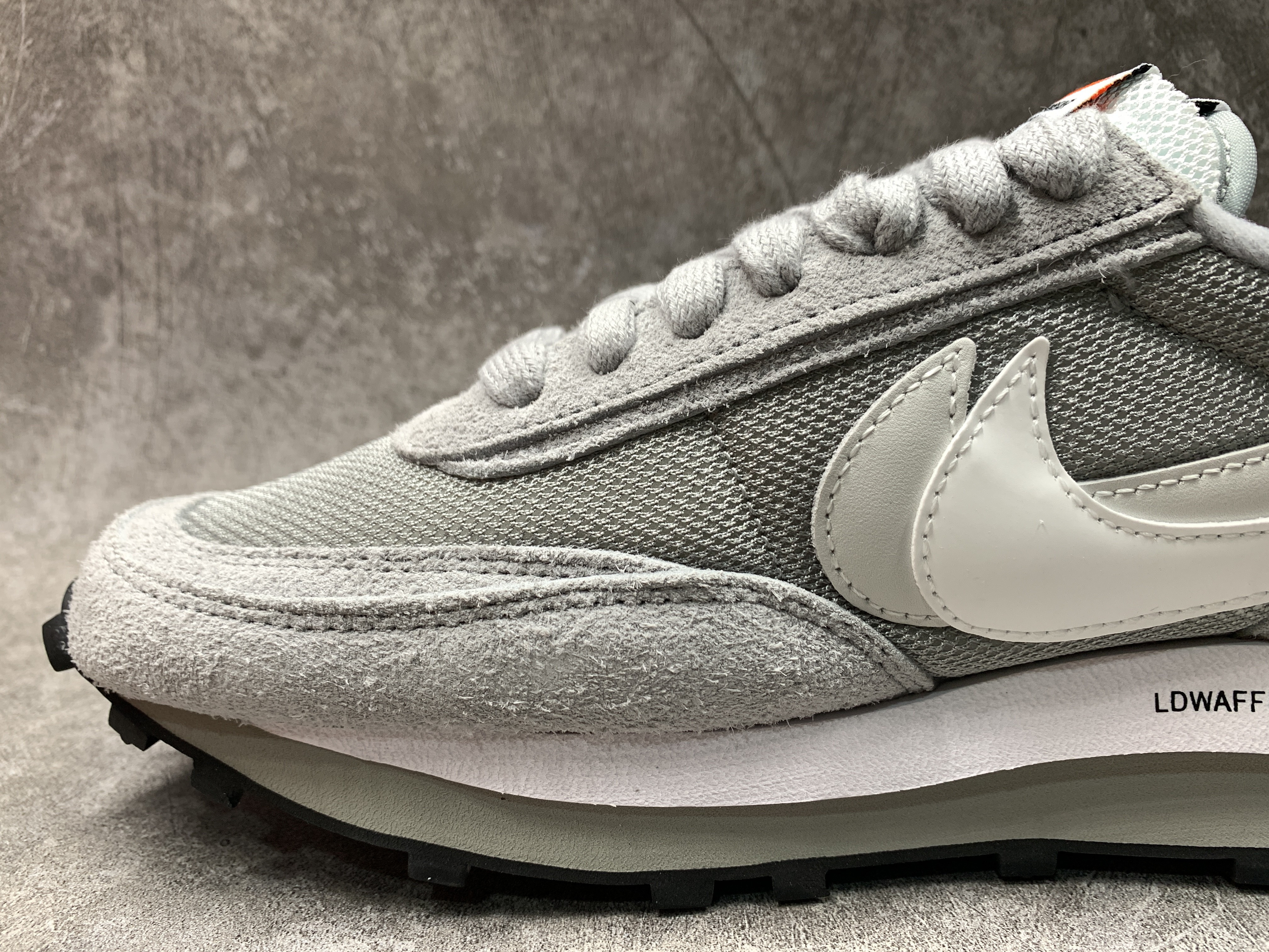 Fragment x Nike Sacai LDV Waffle 