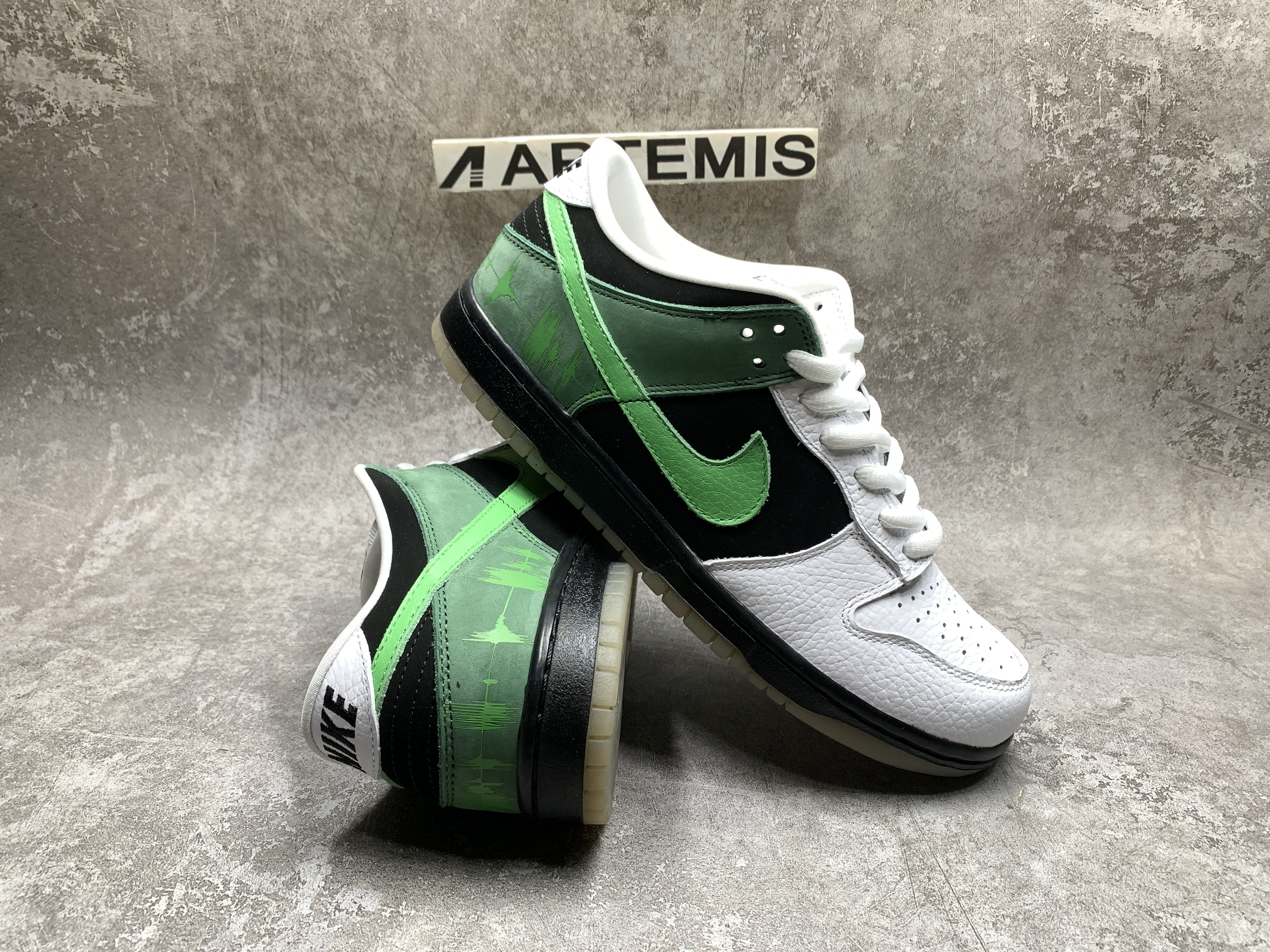 nike dunk low preM1vm sb c & k