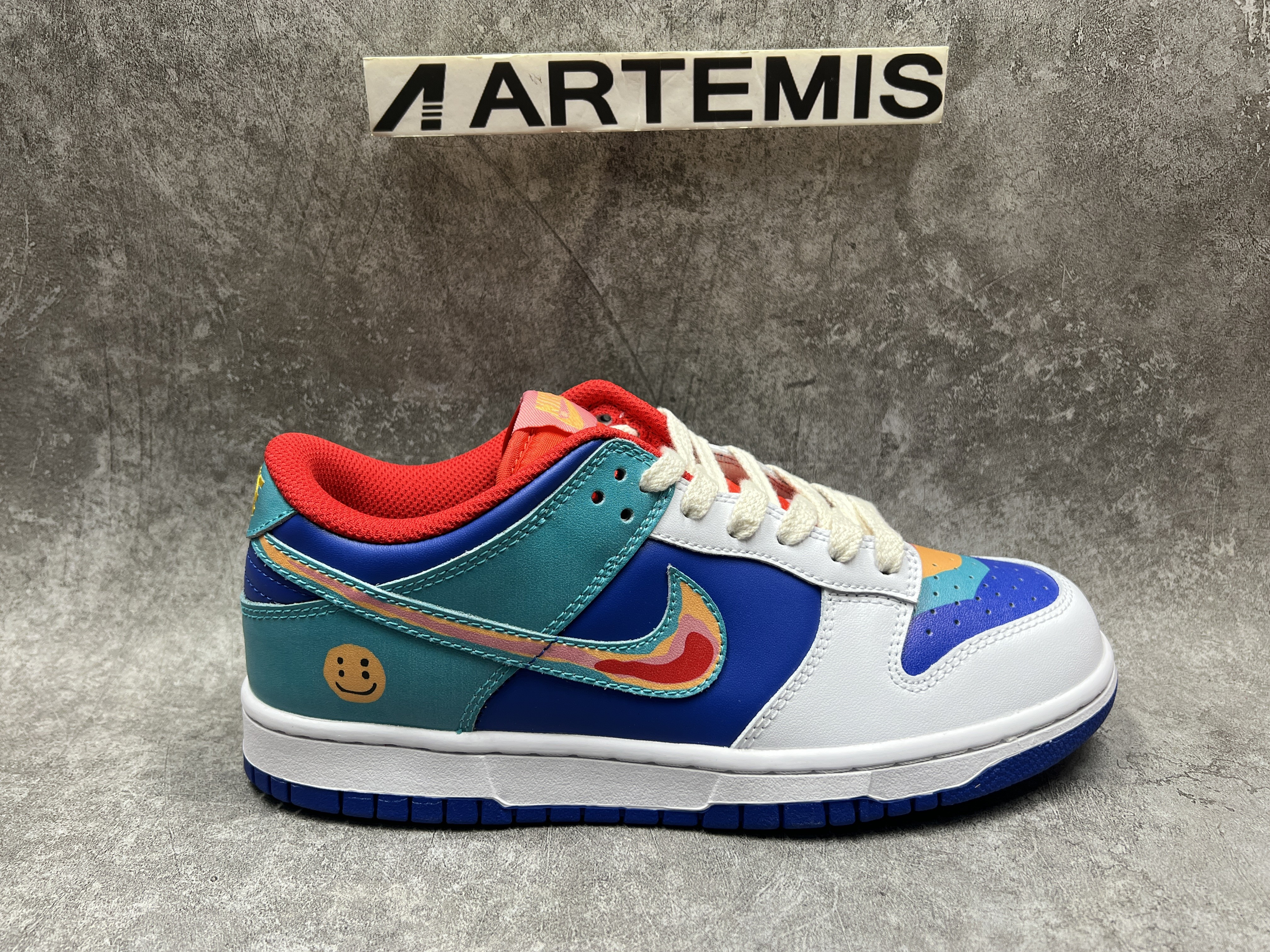 nike dunk low katsuhiro T0mo