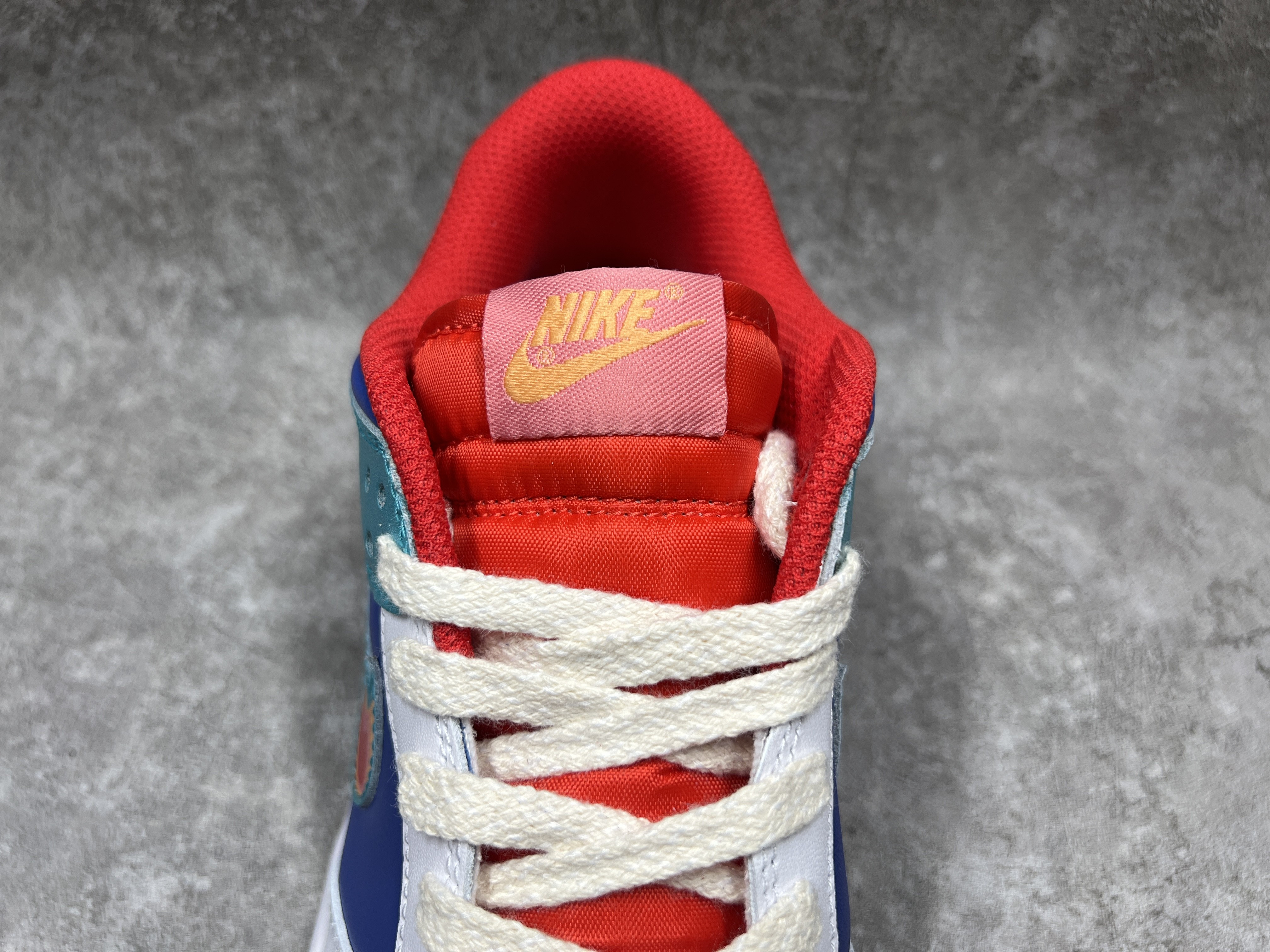 nike dunk low katsuhiro T0mo