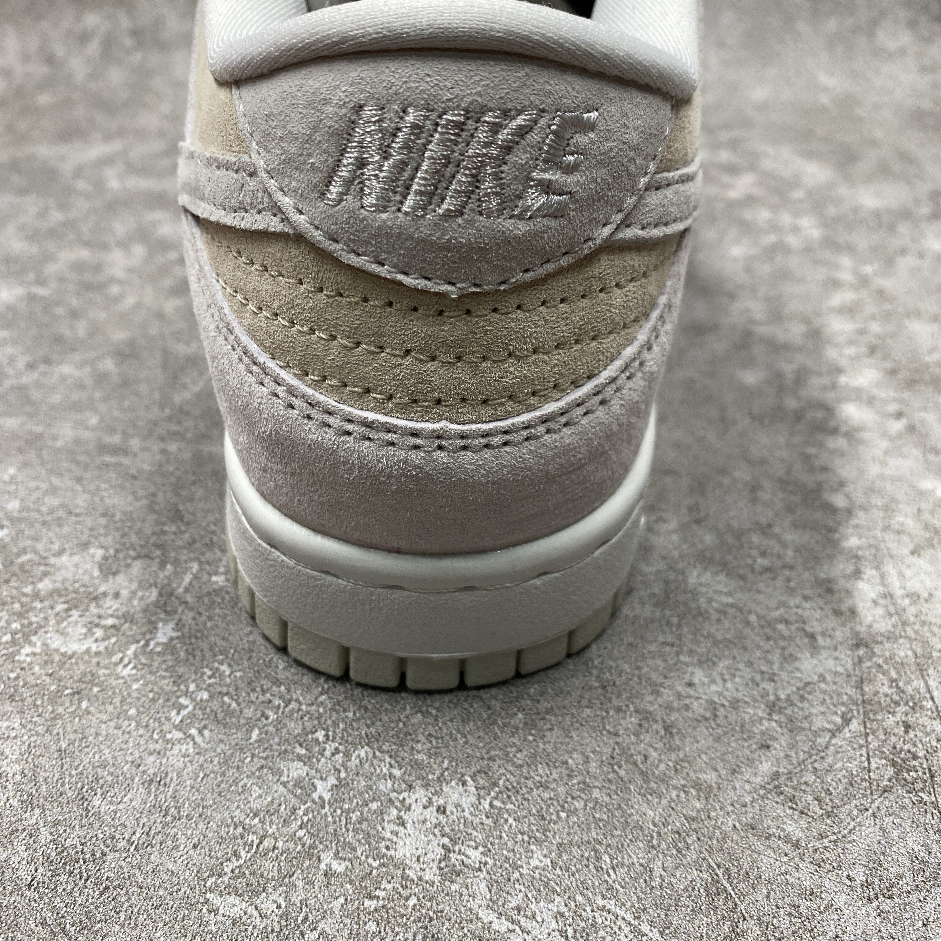 nike dunk low preM1vm vast grey
