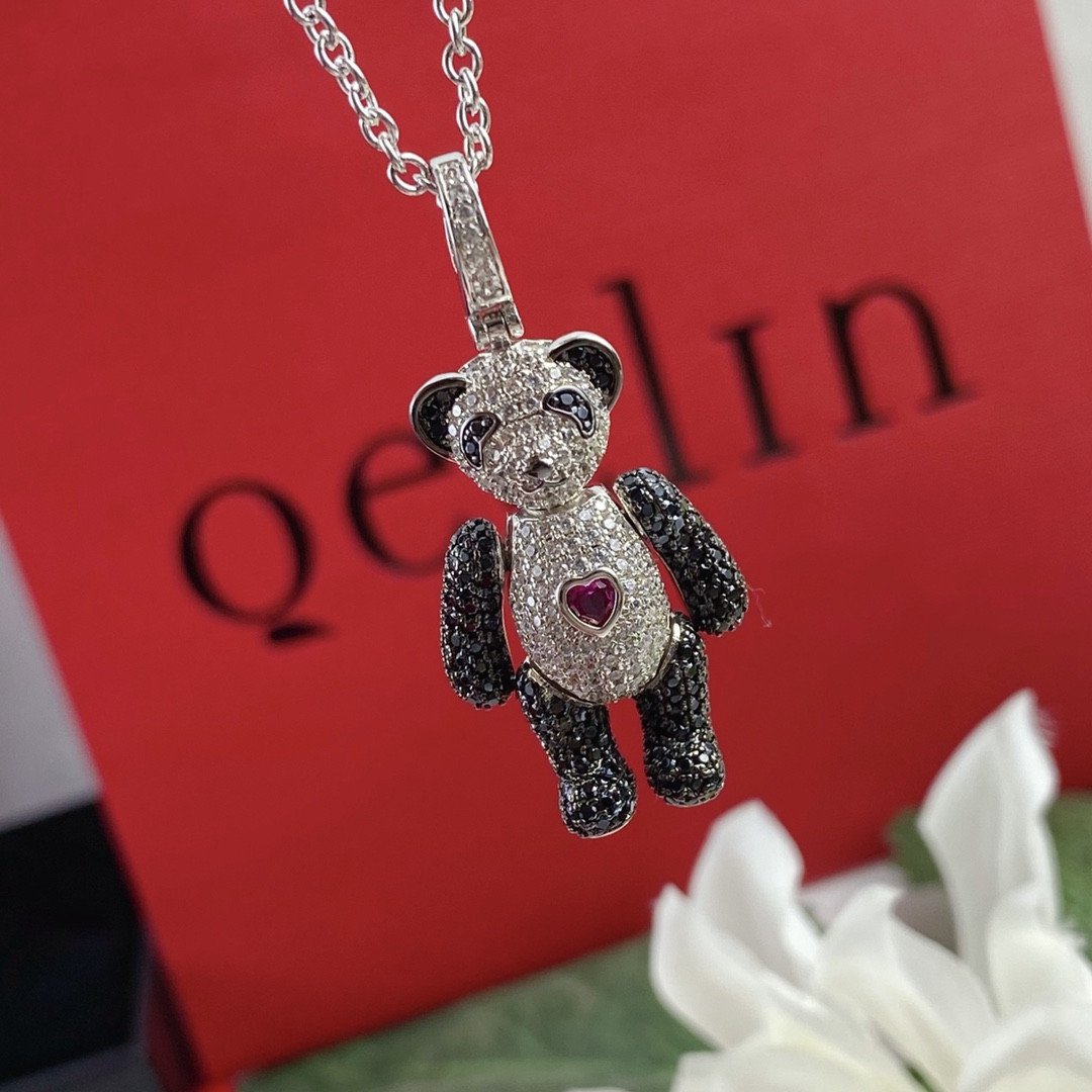 Qee1in love heart bear pendant necklace