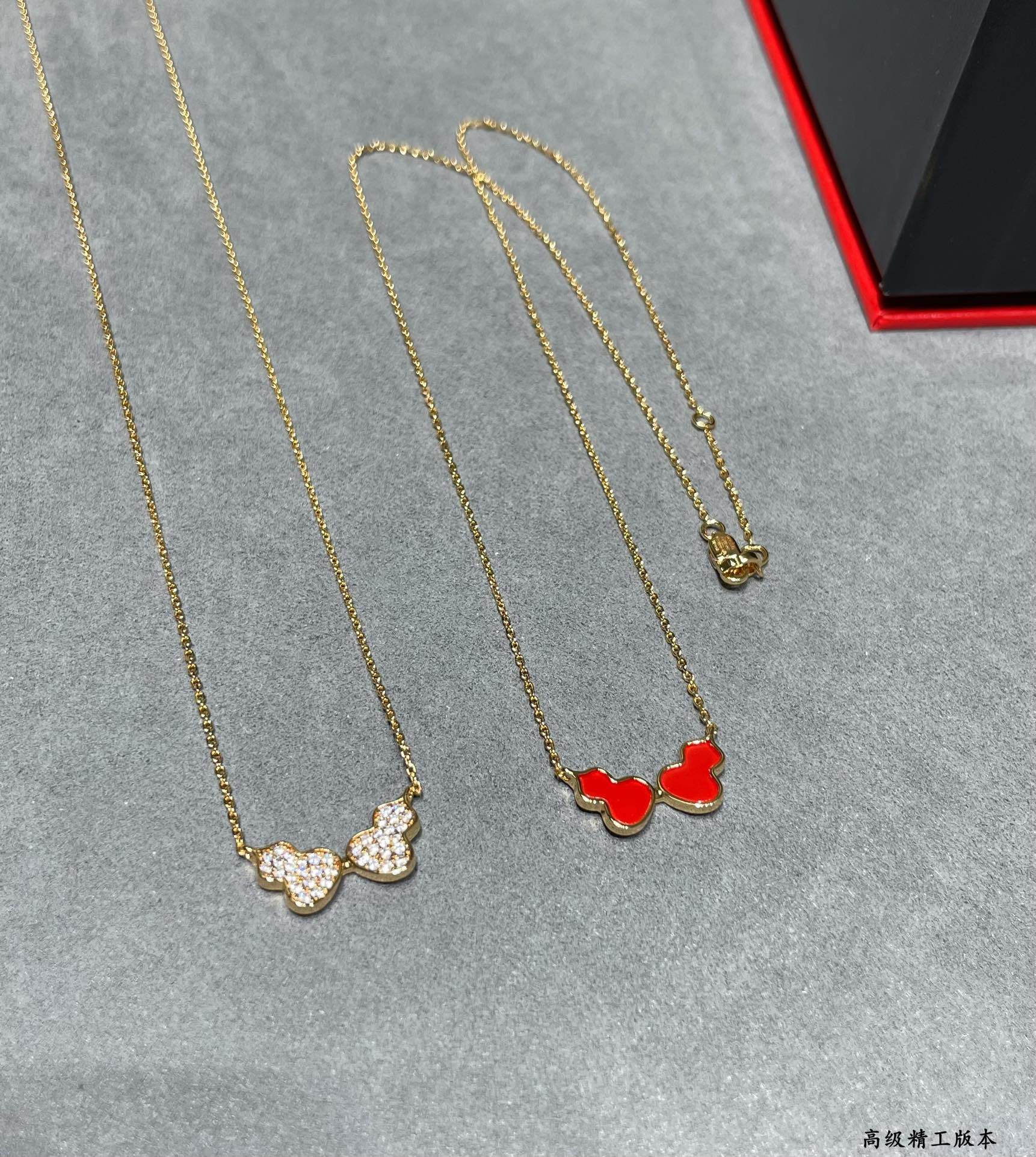 Qee1in wulu double gourd necklace