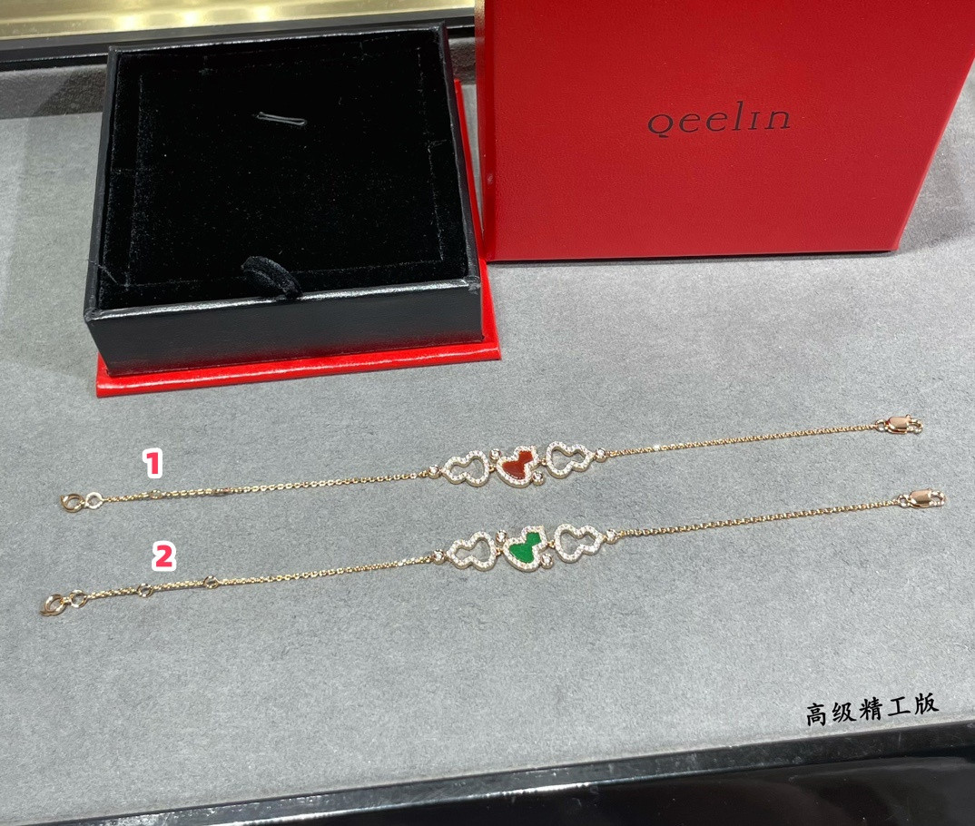 Qee1in triple gourd bracelet
