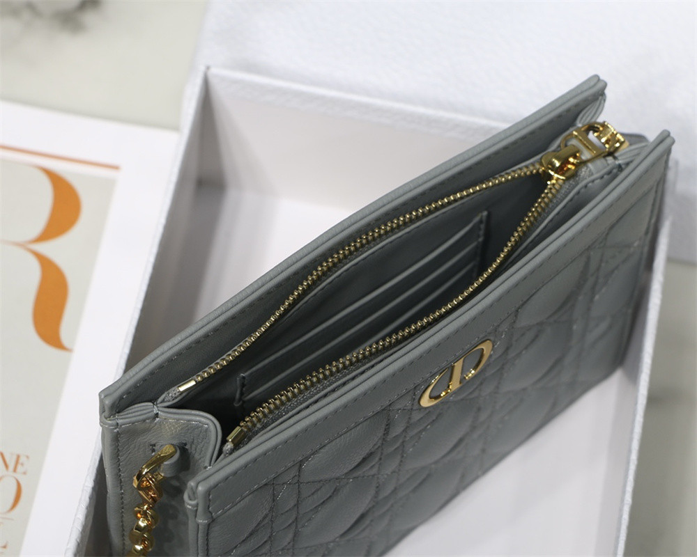 d*or caro zipped pouch with chain grey S*pple cannage calfskin 19 x 14 x 4.5 cm