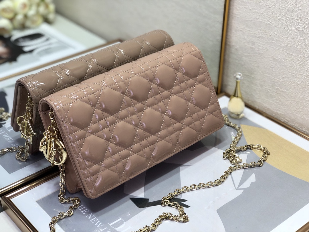 lady D*or pouch rose des vents cannage 8.5 x 4.5 x 1 inches