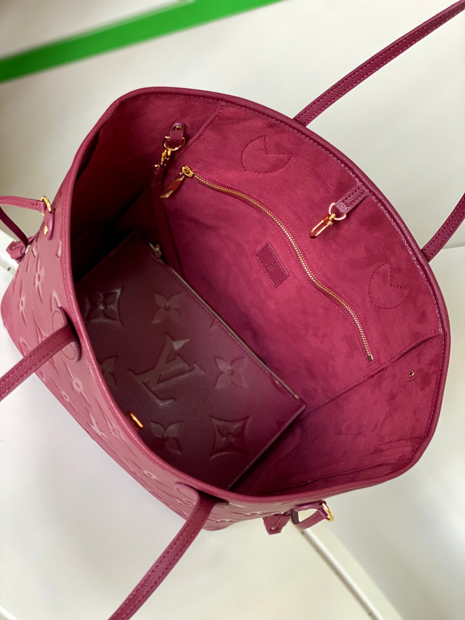 LV M46599 Neverfull MM 12.6 x 11.4 x 6.7 inches Without Box