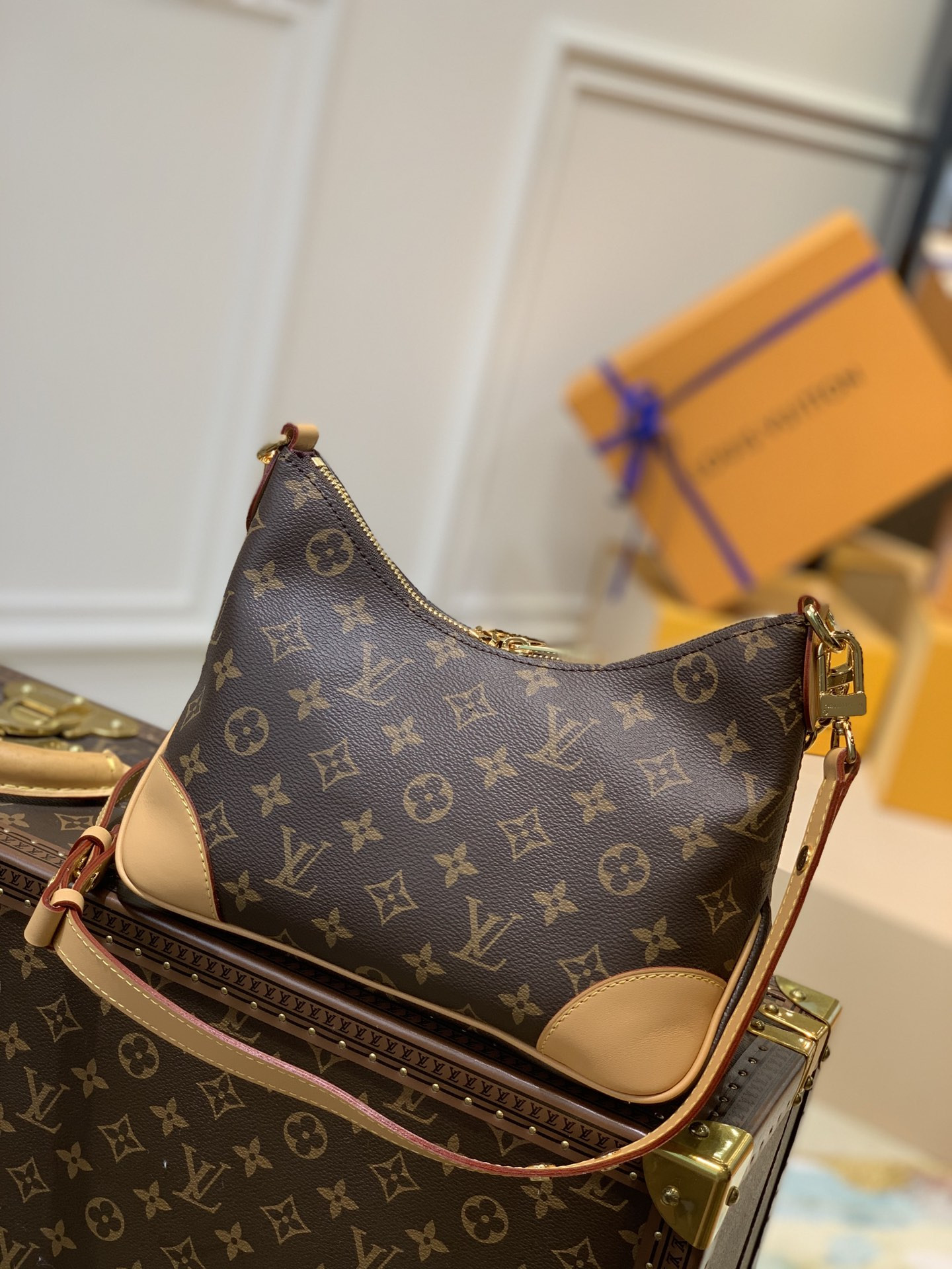 LV M45832 Boulogne 11.4 x 6.3 x 3.7 inches