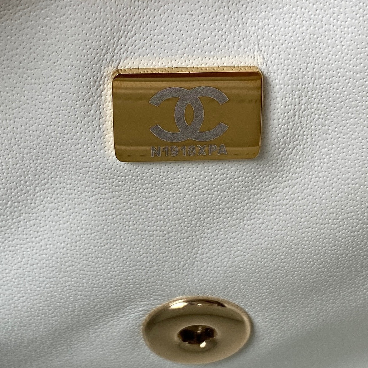Ch*el mini classic handbag with top handle 12 × 20 × 6 cm