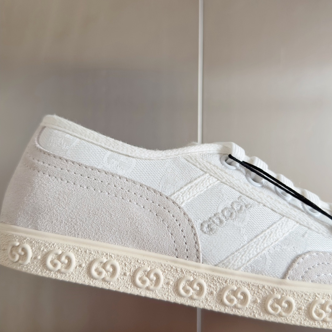 ua G*u*i gg sneaker