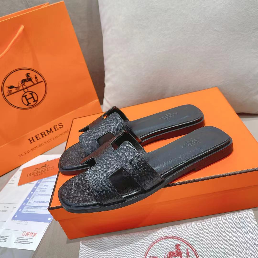 ua H**mes oran sandal