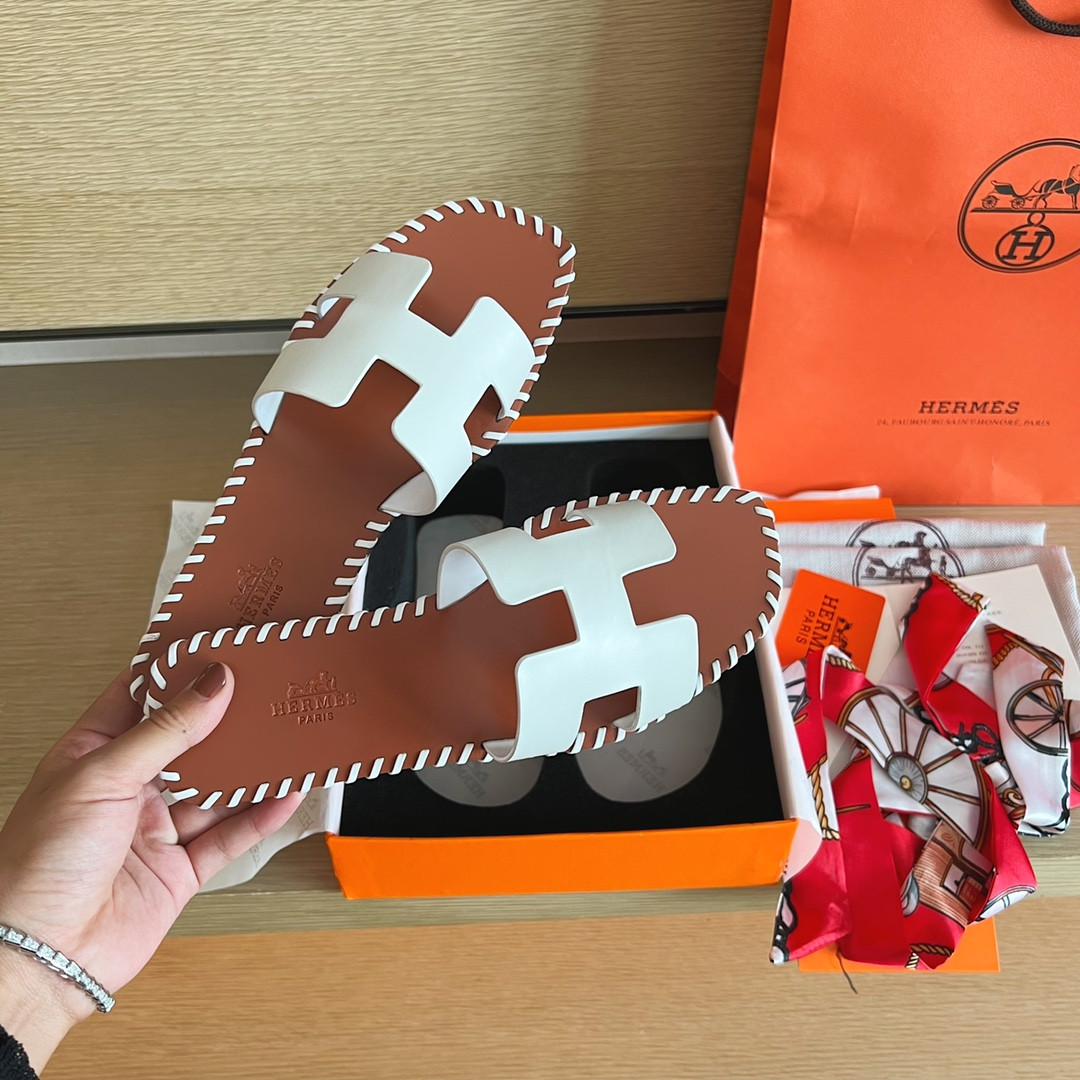 ua H**mes oran sandal