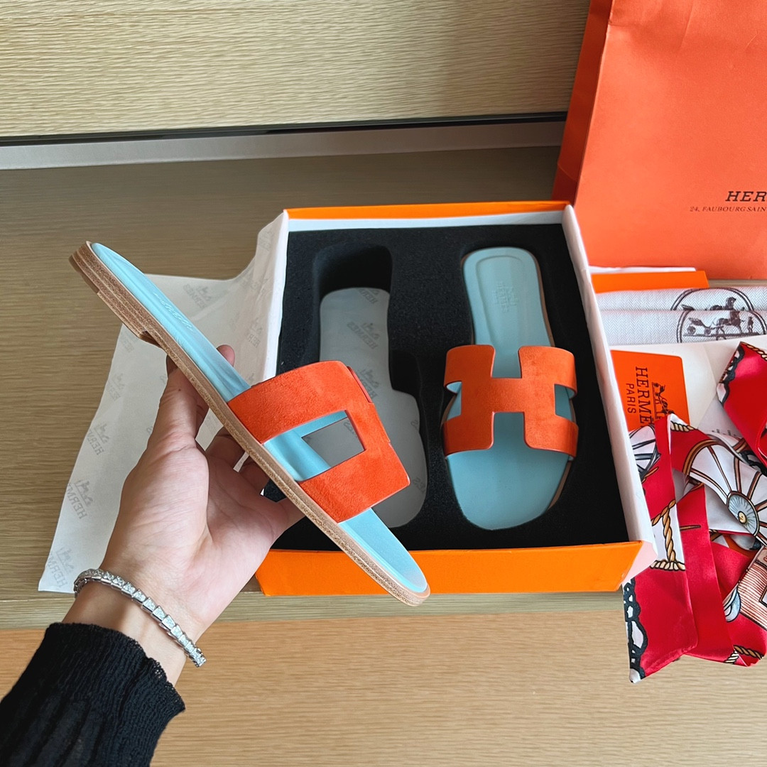ua H**mes oran sandal