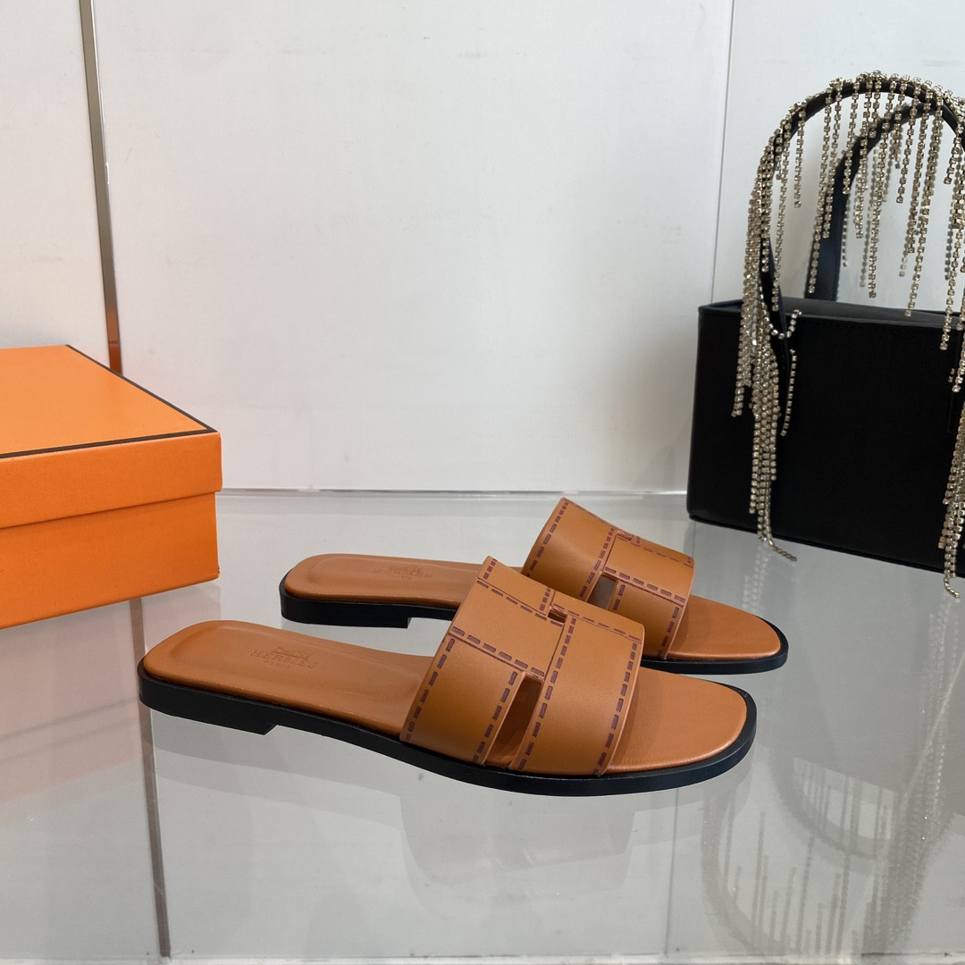 ua H**mes idioma sandal