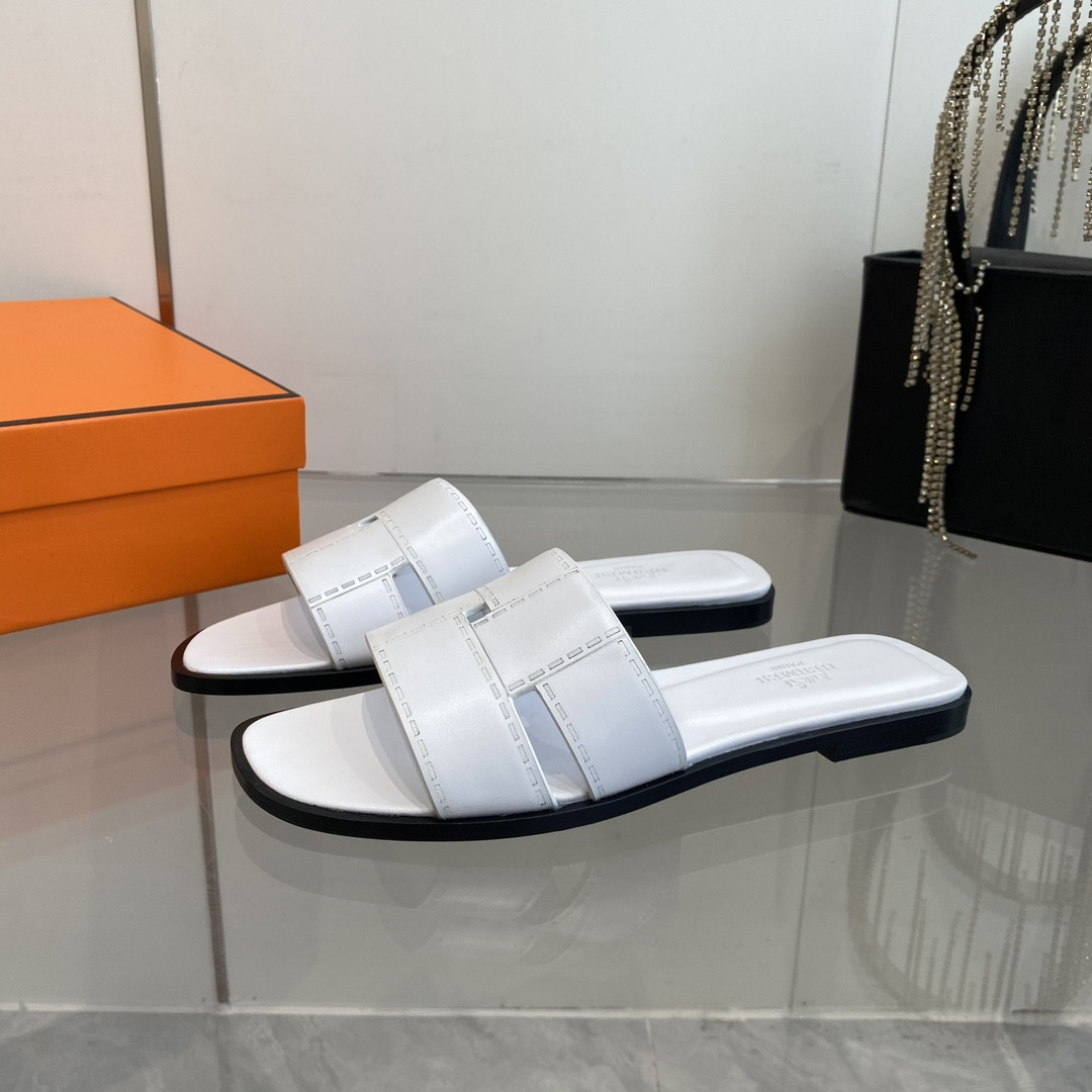 ua H**mes idioma sandal