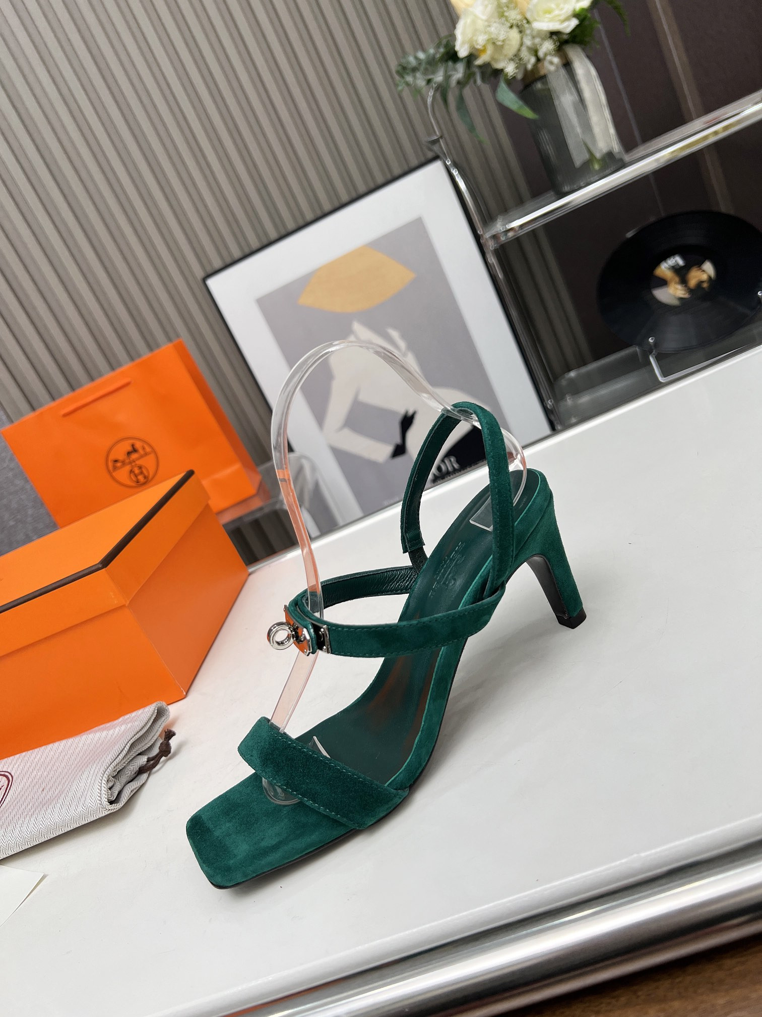 ua H**mes glamour 95 sandal