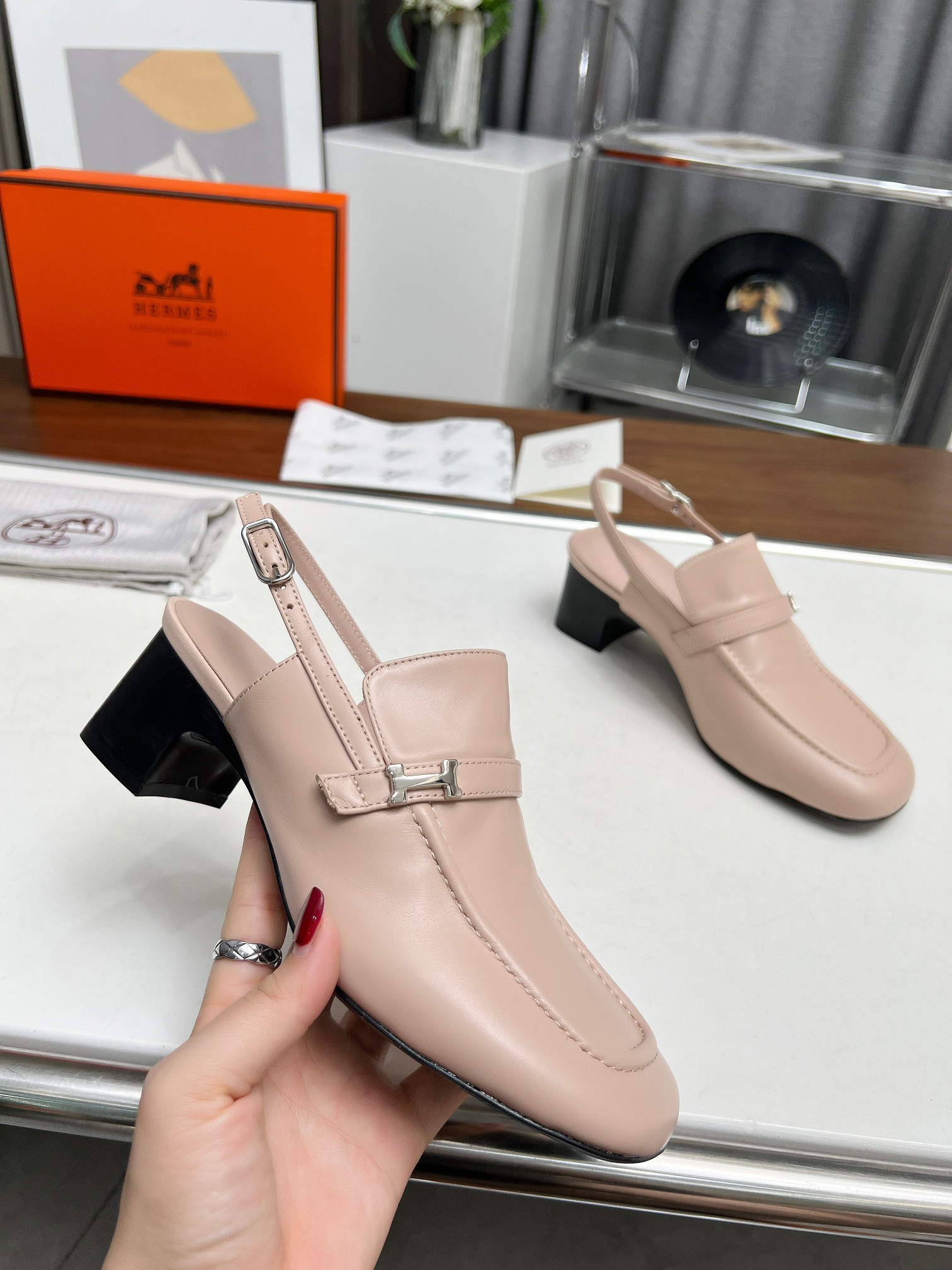 ua H**mes infinie 50 pump