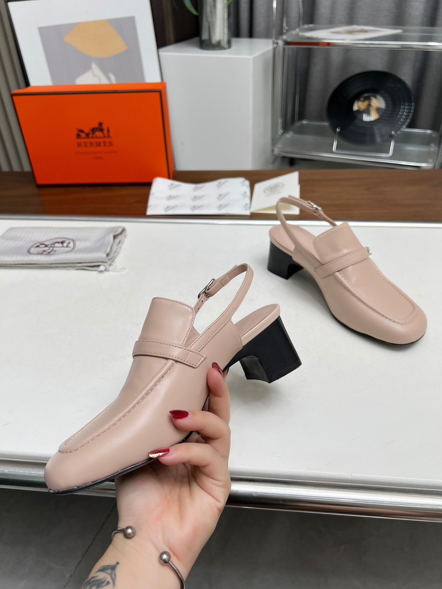 ua H**mes infinie 50 pump