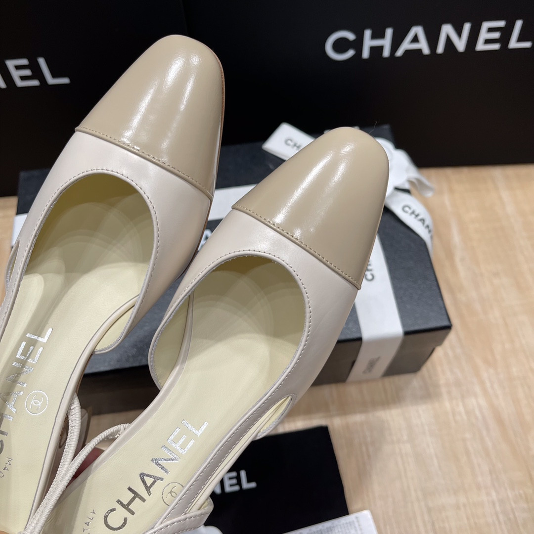 ua Ch*el slingbacks