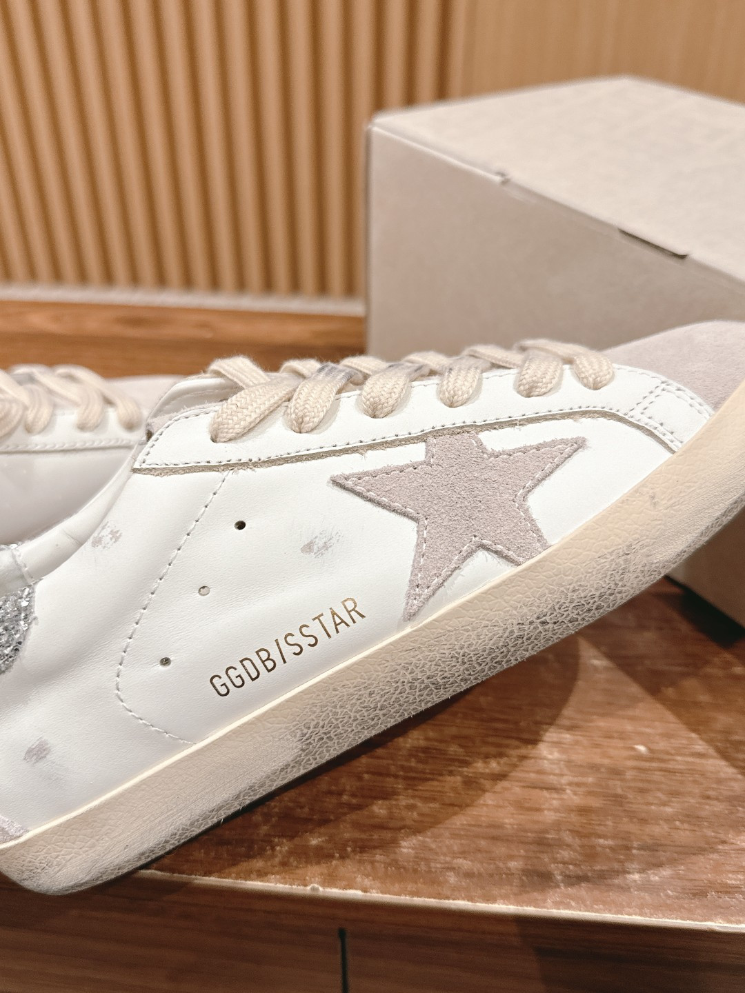 ua g01den G003e s*per-star sneaker