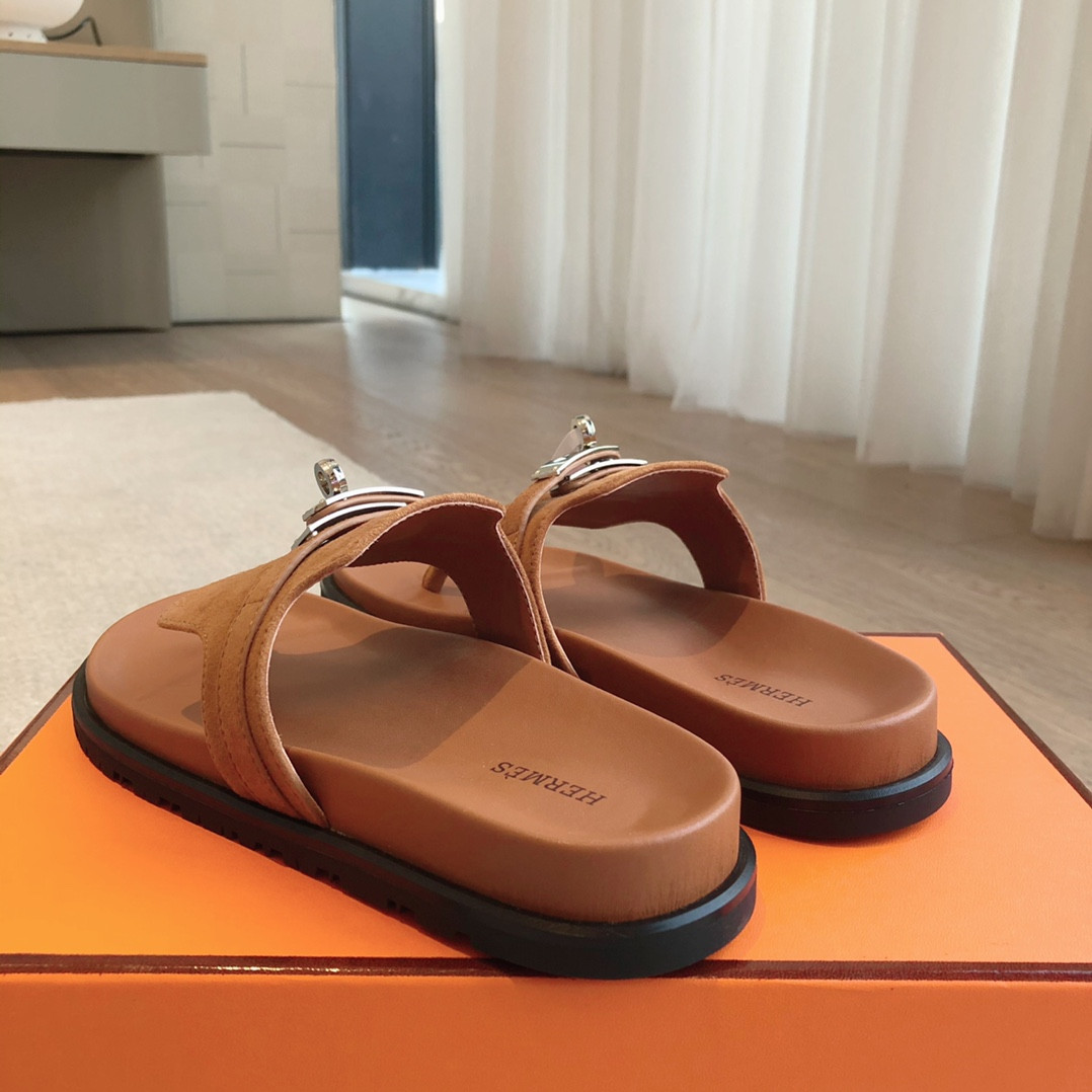 ua H**mes empire sandal