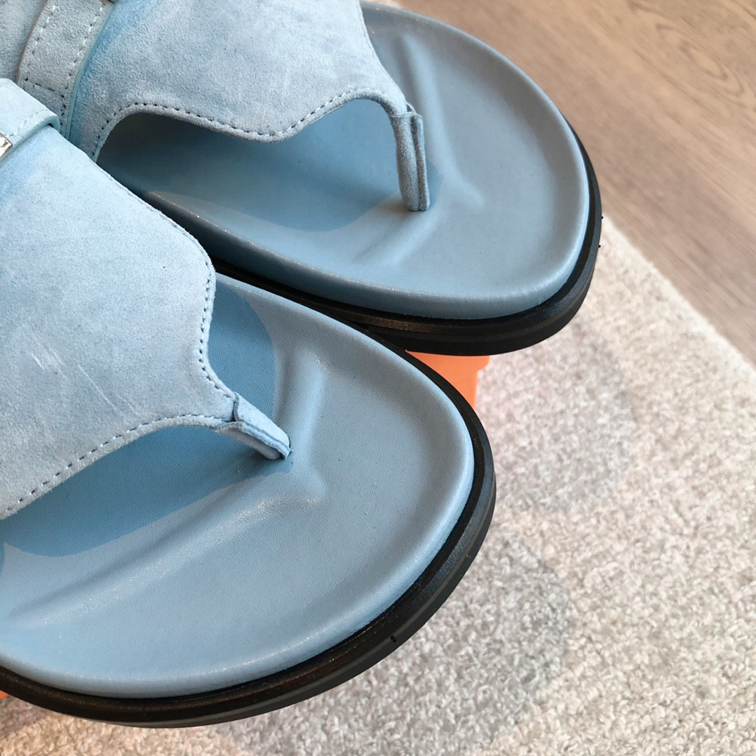 ua H**mes empire sandal