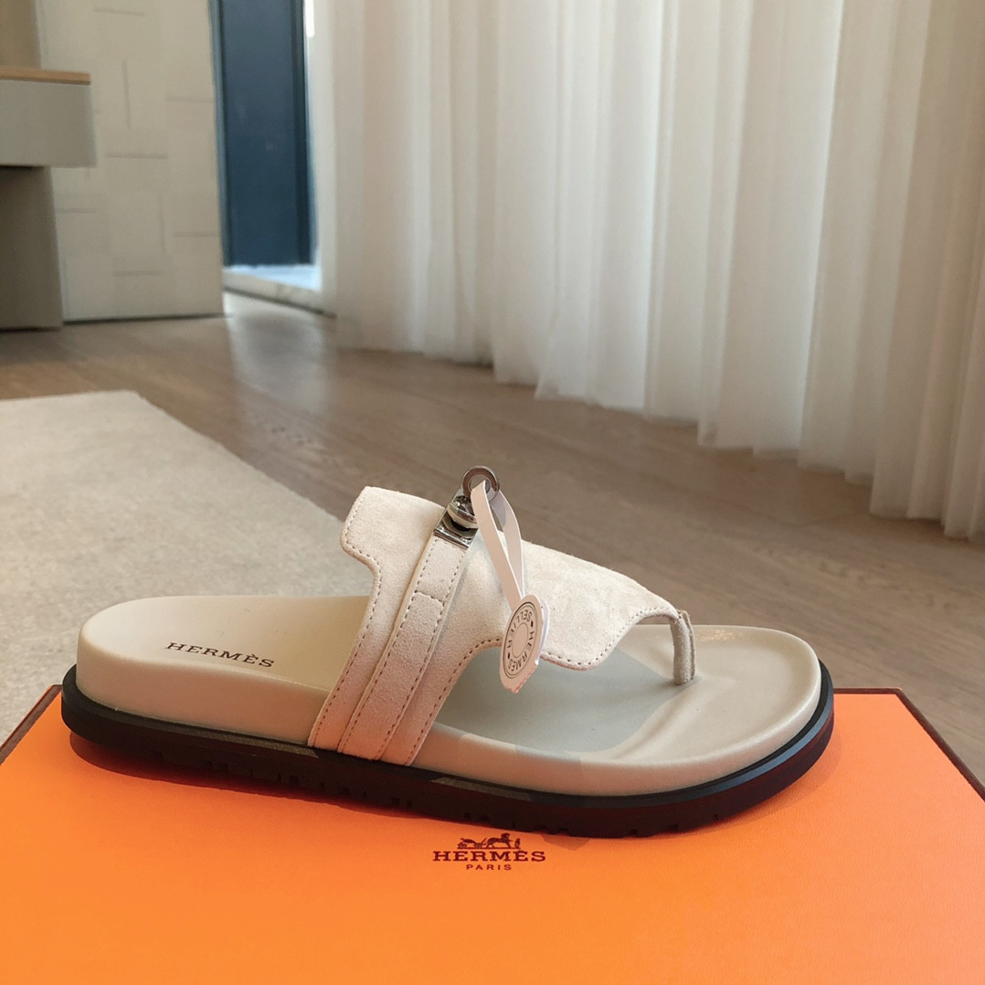ua H**mes empire sandal