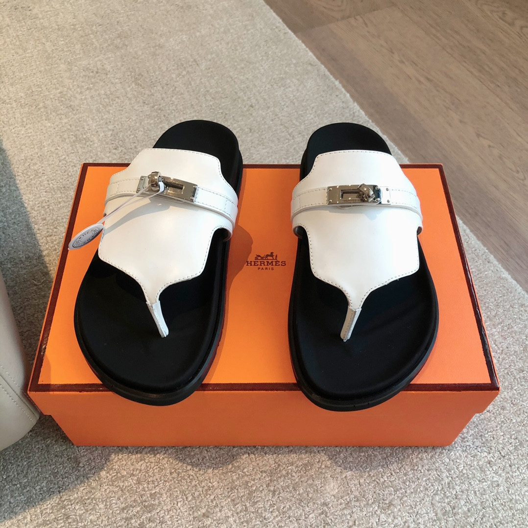 ua H**mes empire sandal