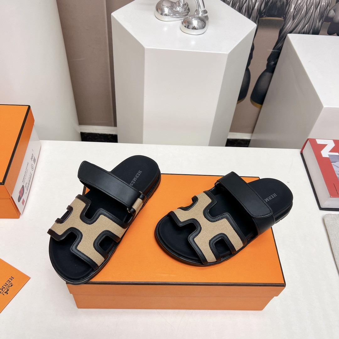 ua H**mes chypre sandal