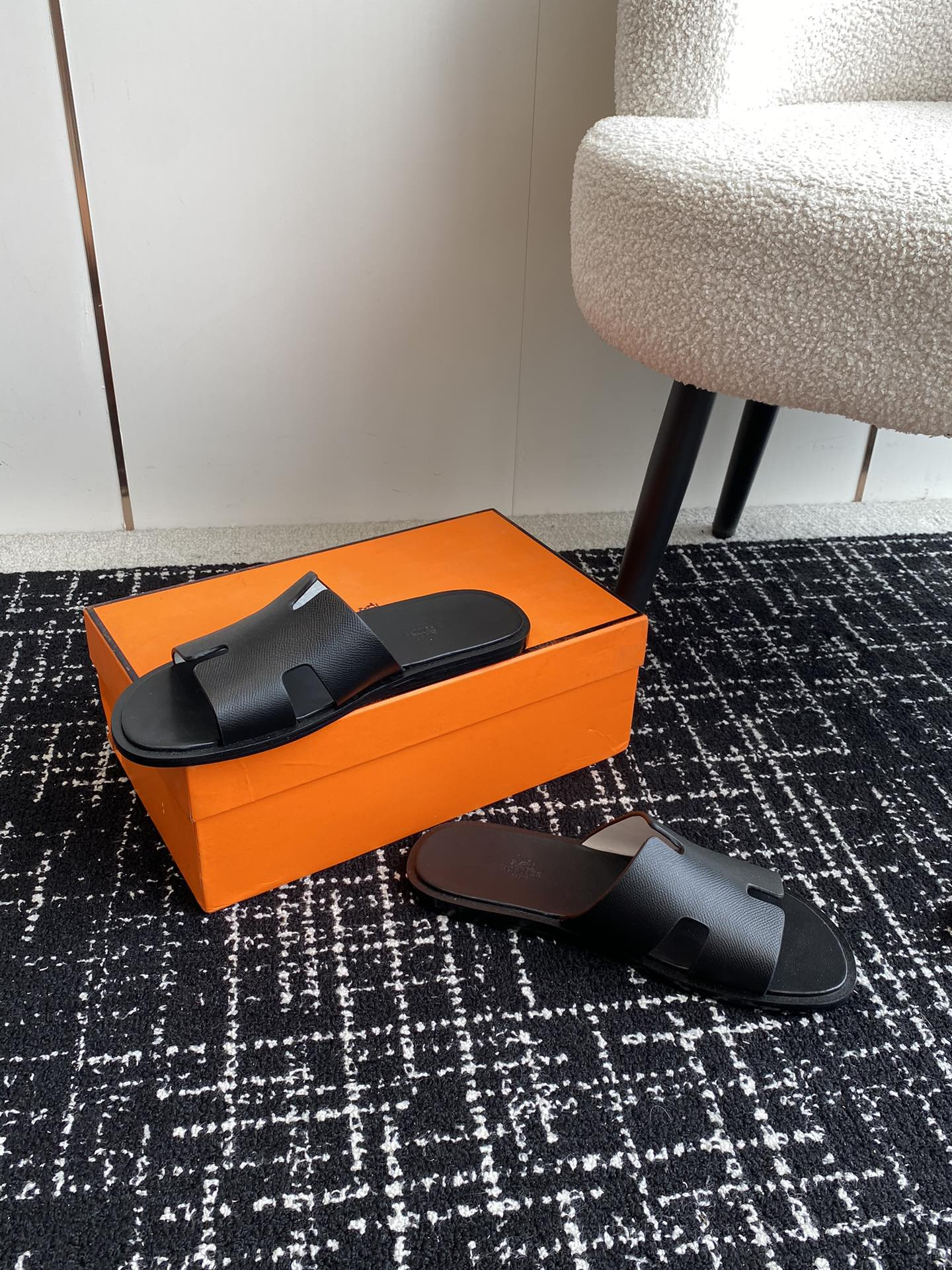 ua H**mes izmir sandal