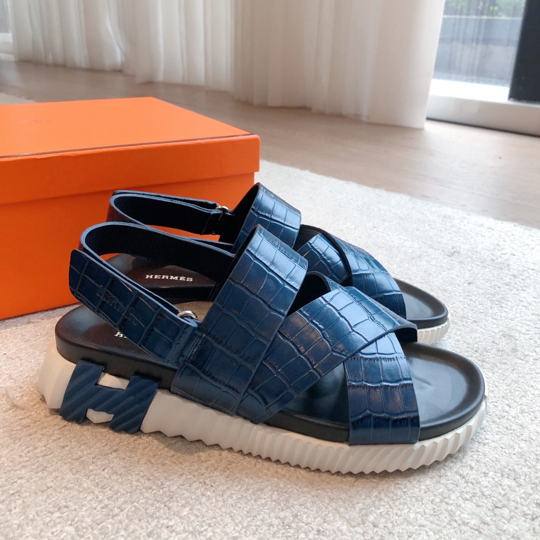 ua H**mes electric sandal