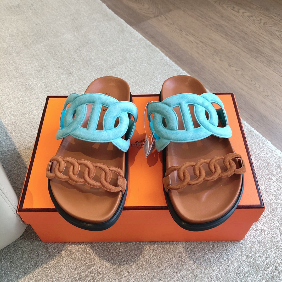 ua H**mes extra sandal