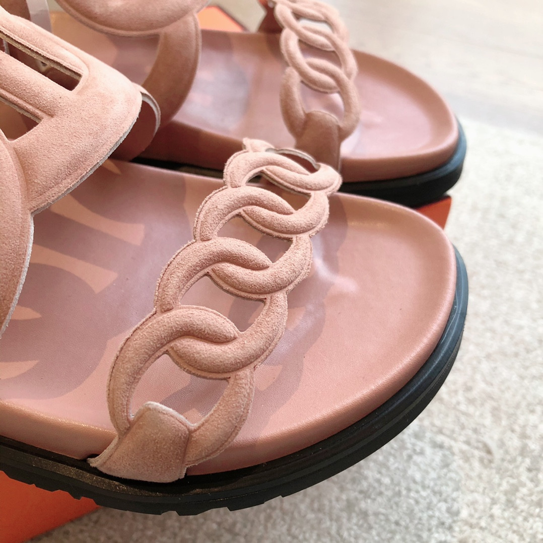 ua H**mes extra sandal
