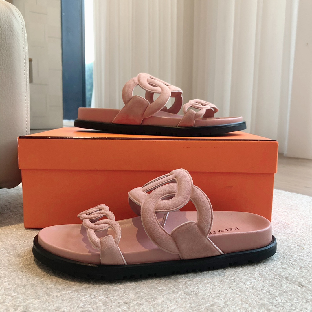 ua H**mes extra sandal