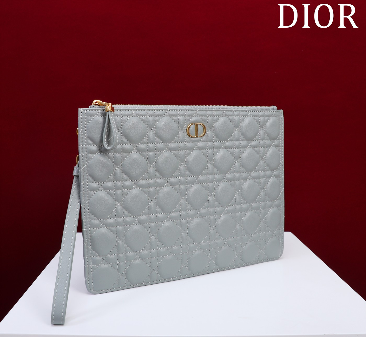 large D*or caro daily pouch 30 x 21.5 cm